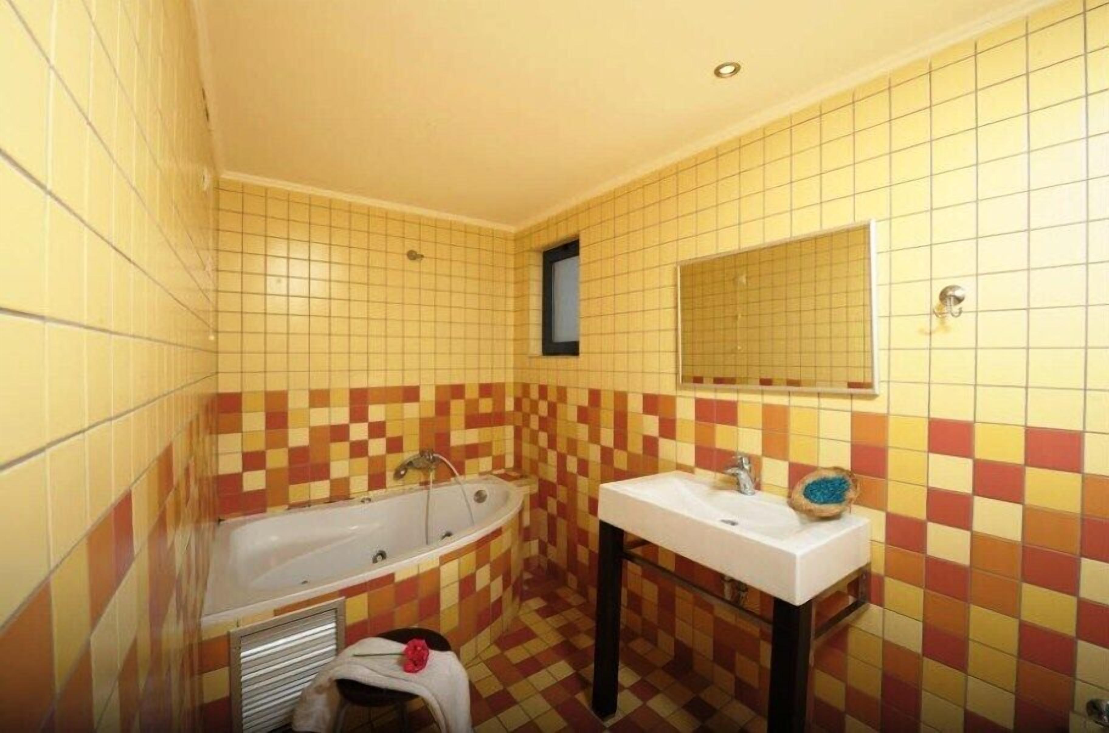 Meropi Hotel & Apartments