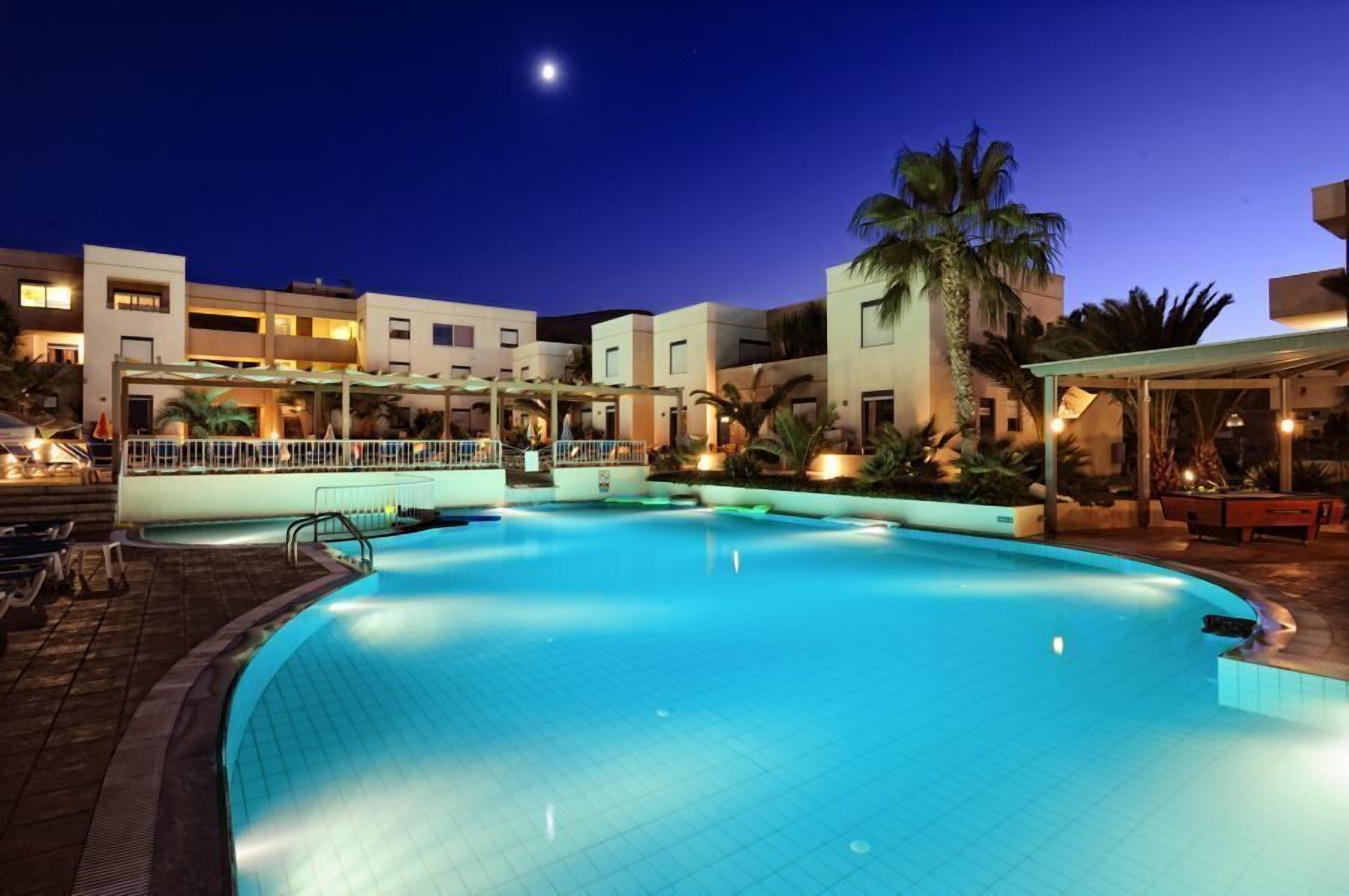 Meropi Hotel & Apartments