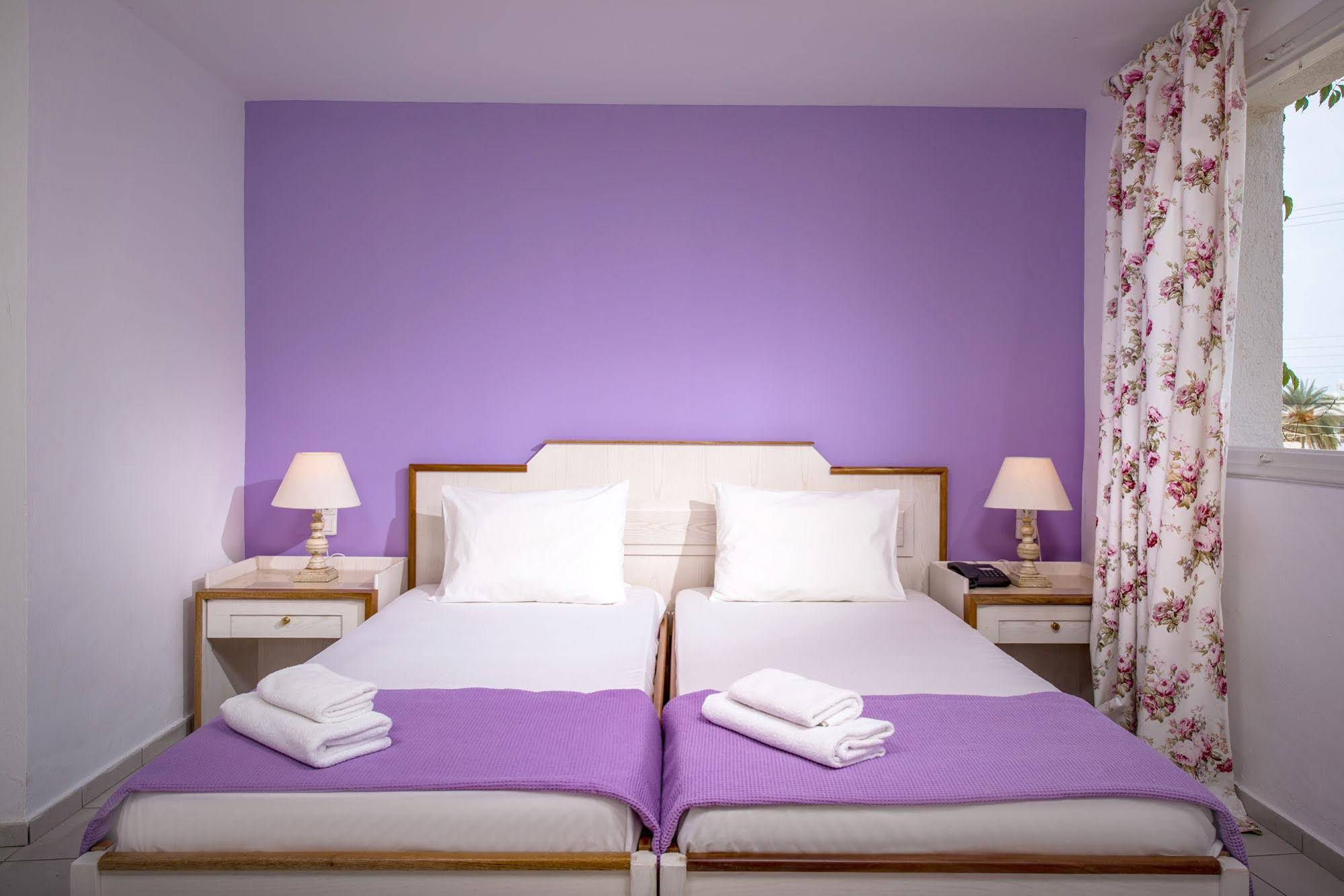 Primavera Beach Studios & Apartments