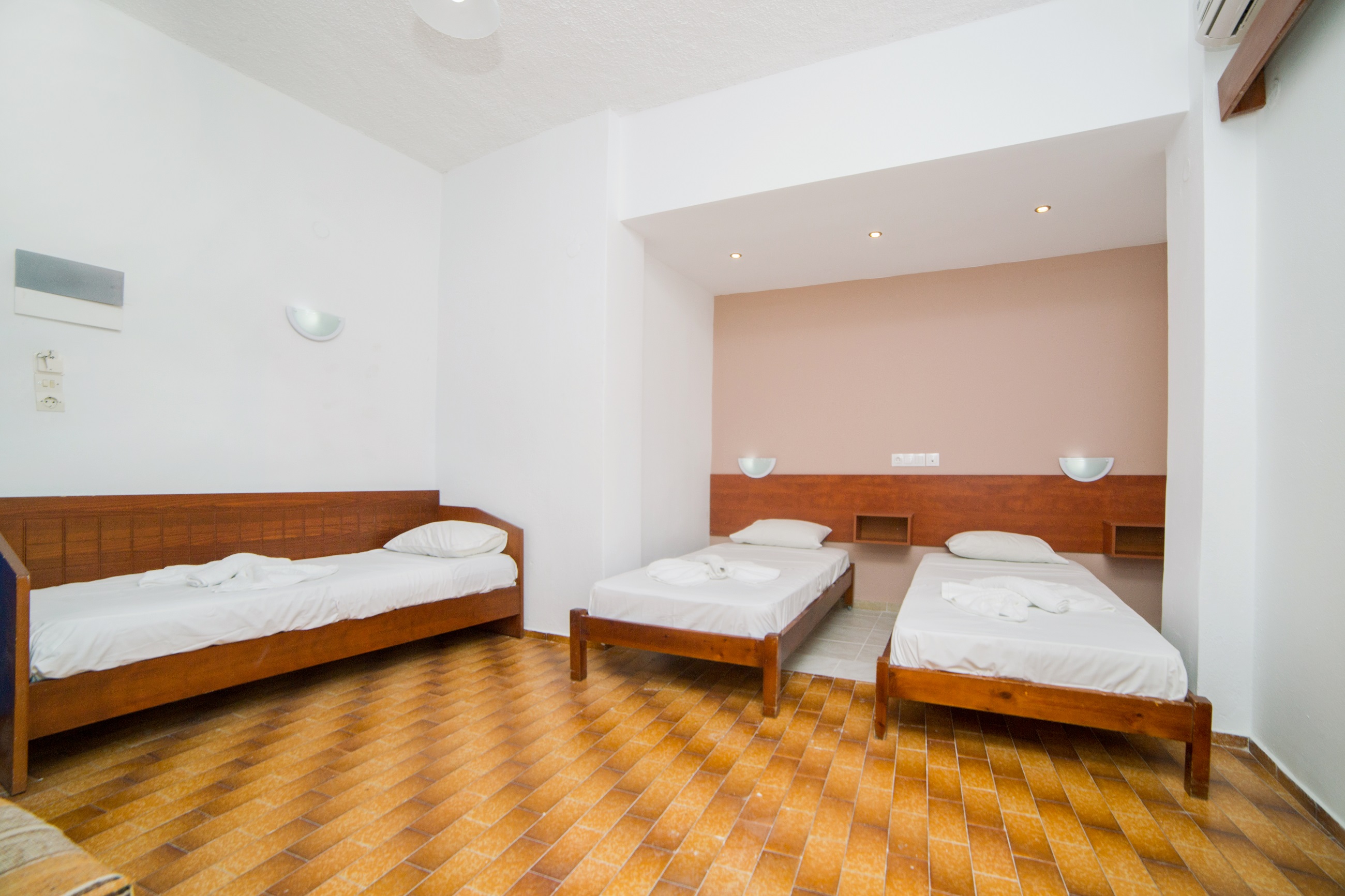 Cloud 9 Hotel