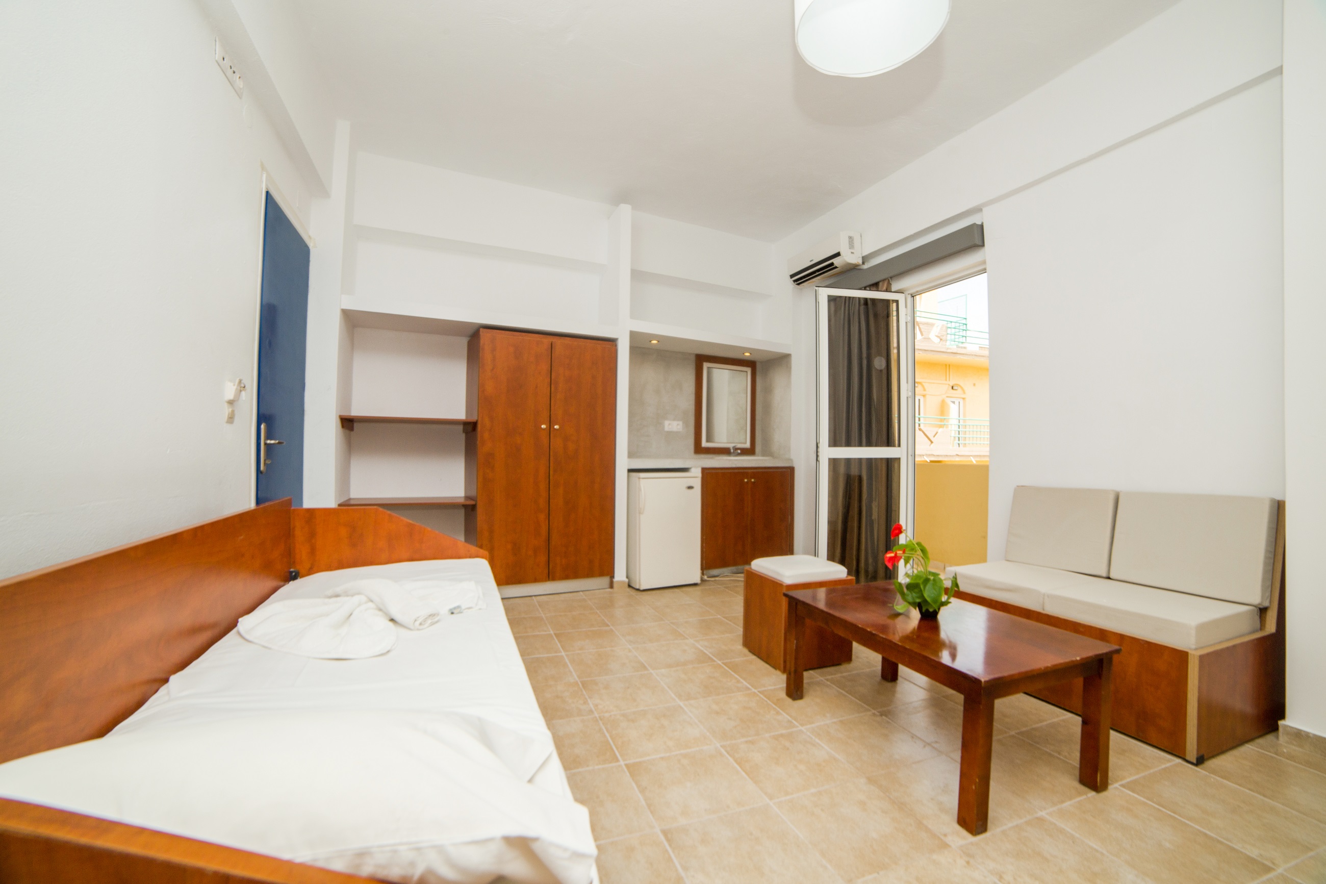 Cloud 9 Hotel