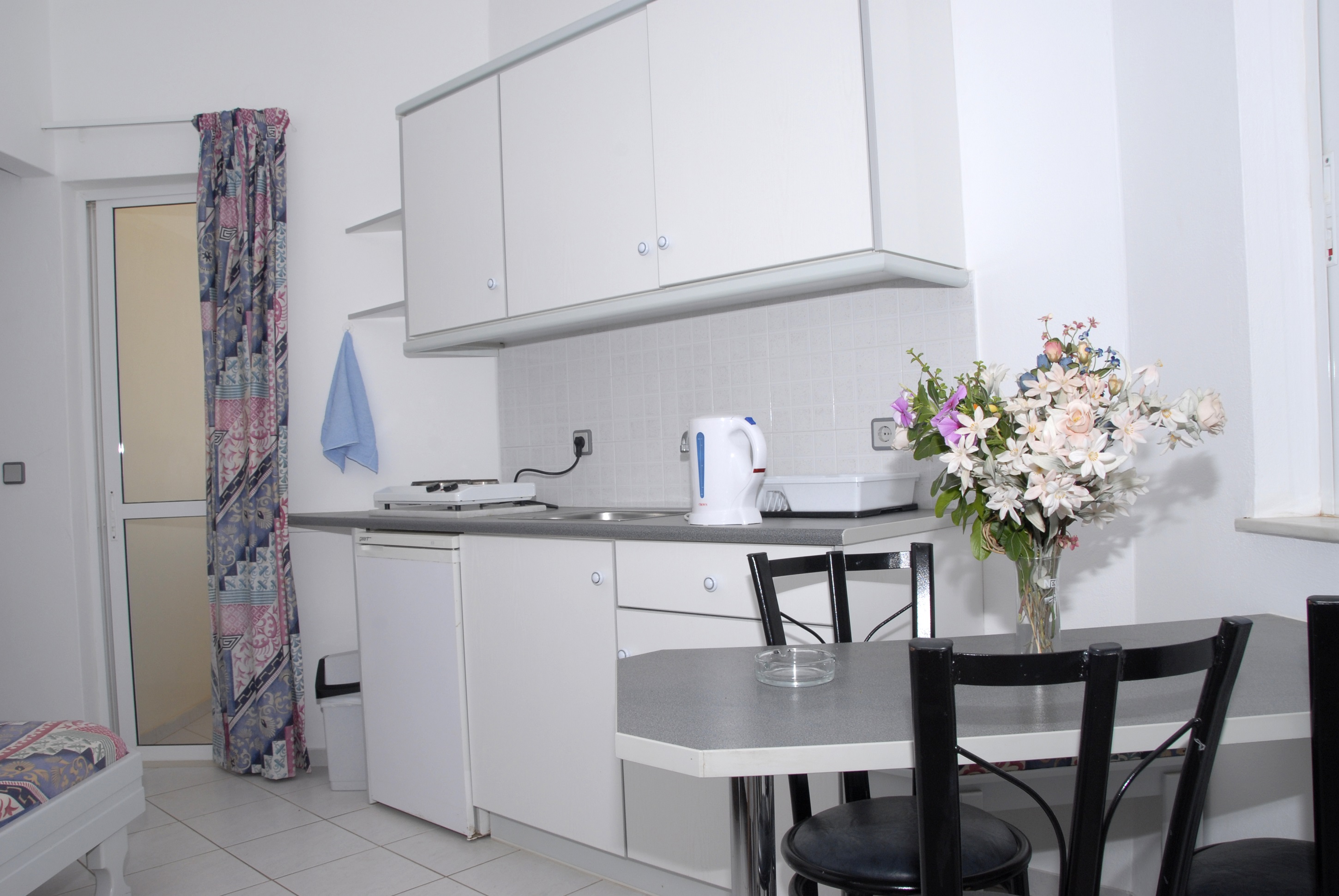 Sunshine Garden Apartments