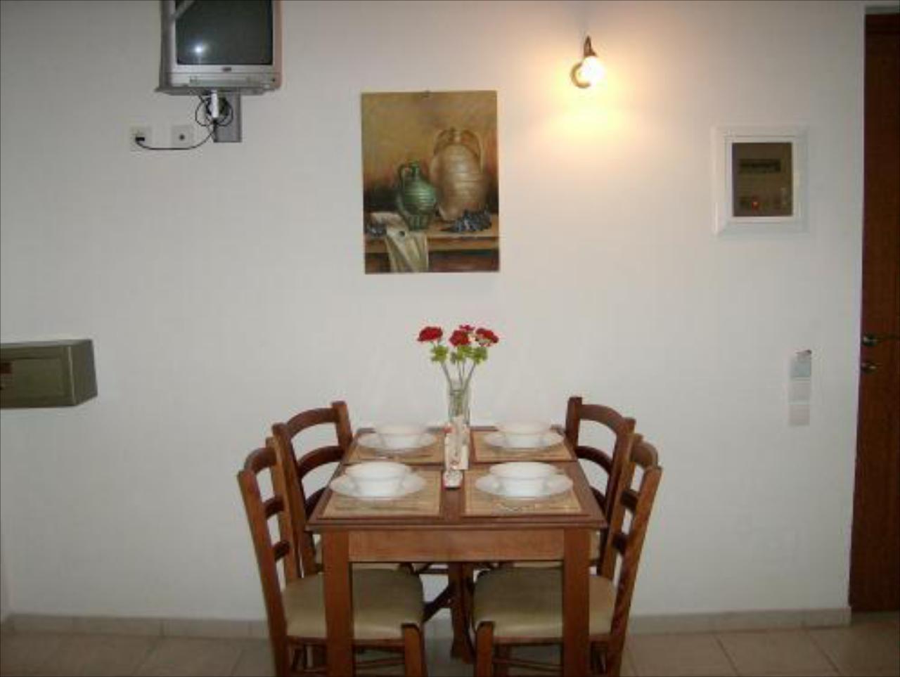 Sunshine Hotel & Studios