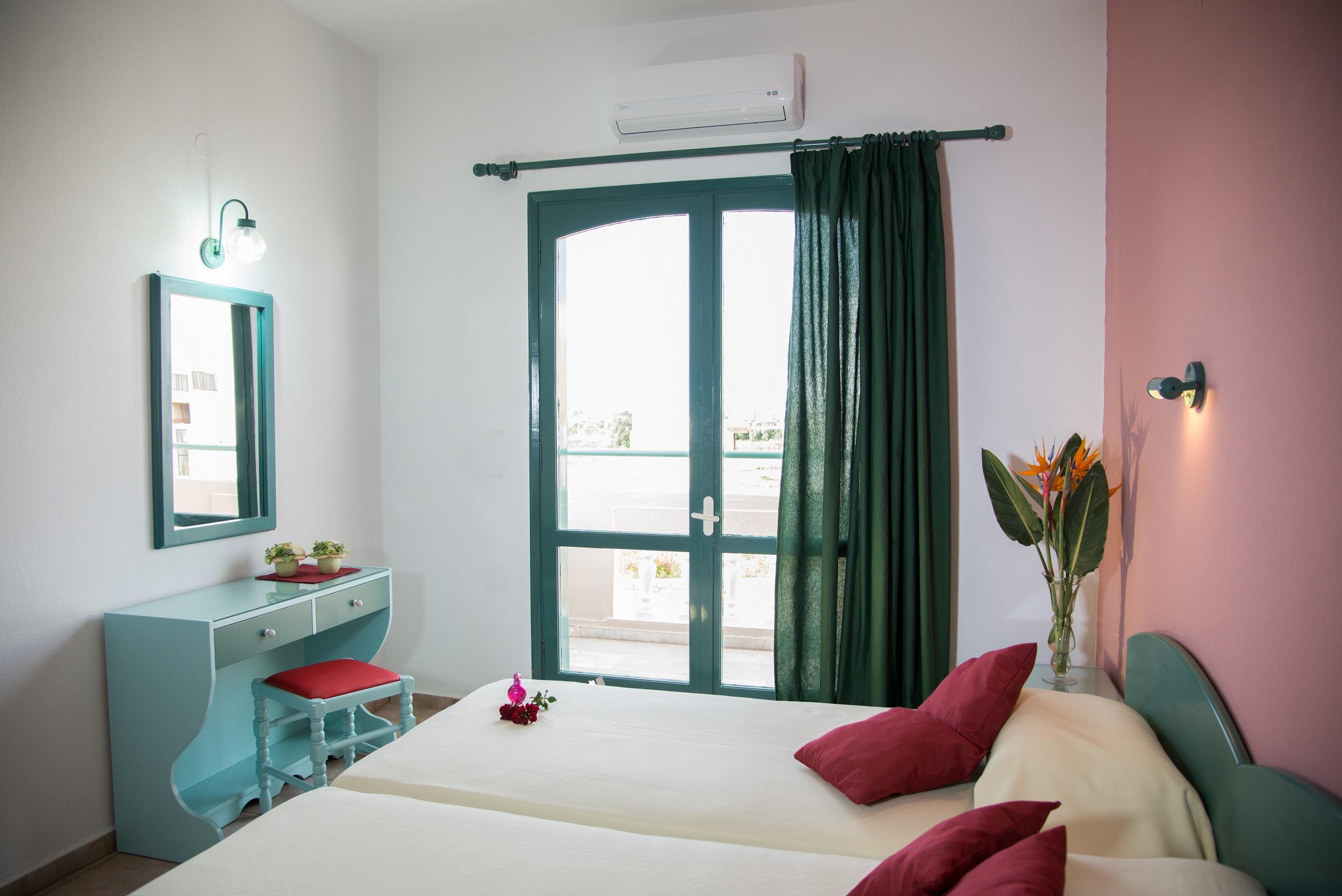 Theoni Apartment