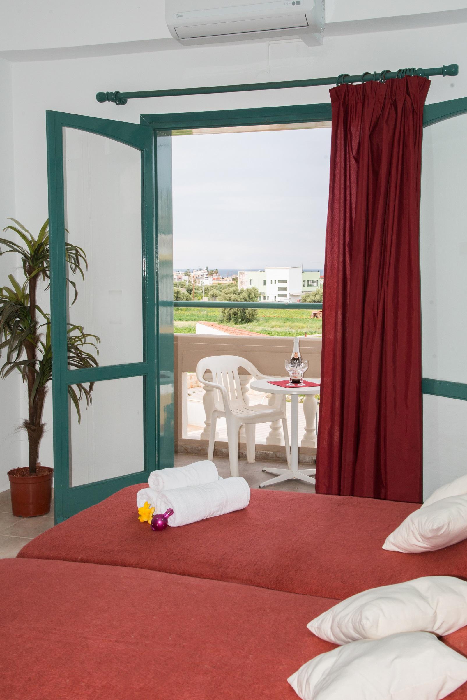 Theoni Apartment