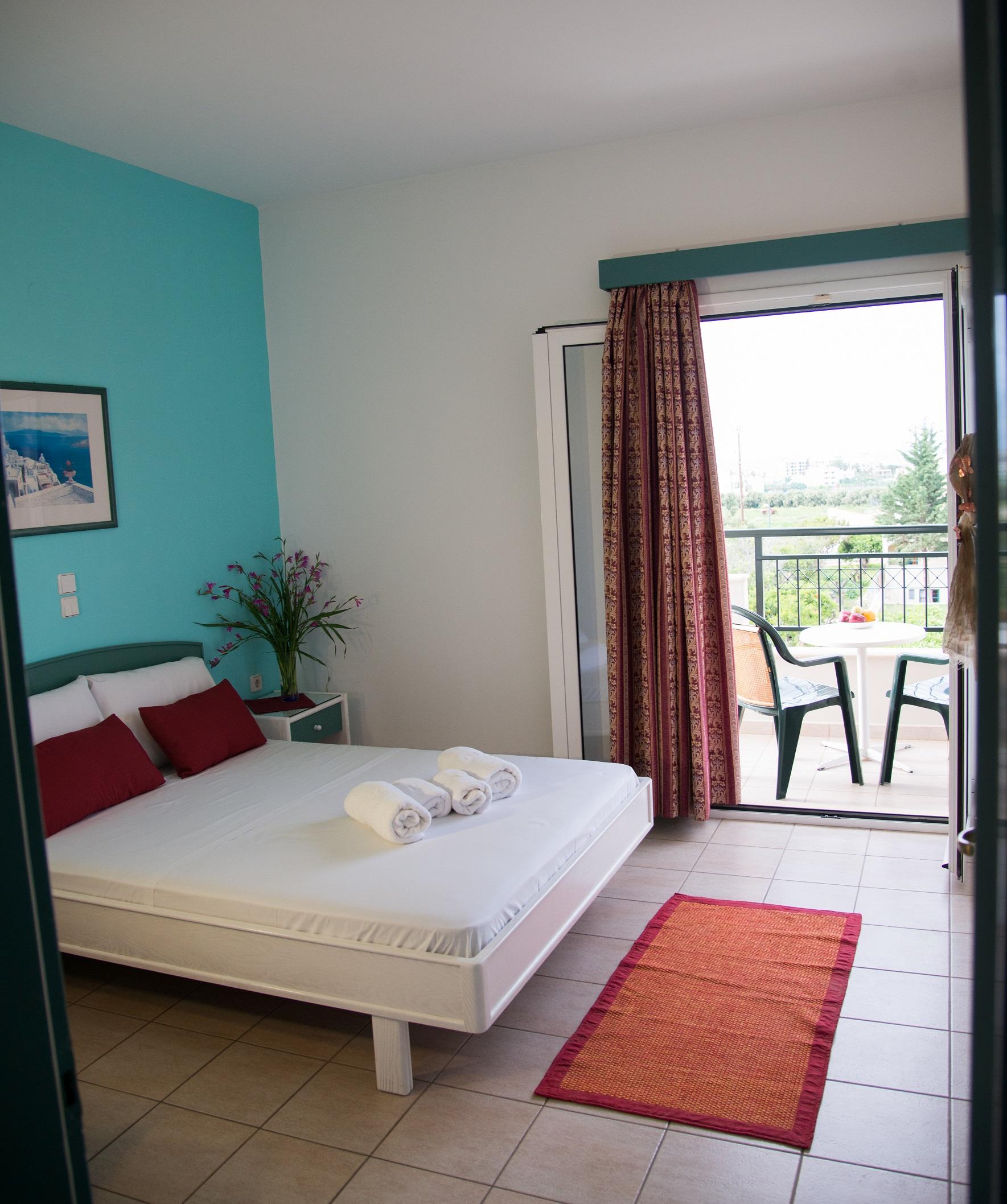 Theoni Apartment