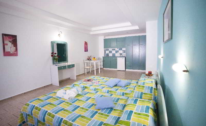 Theoni Apartment