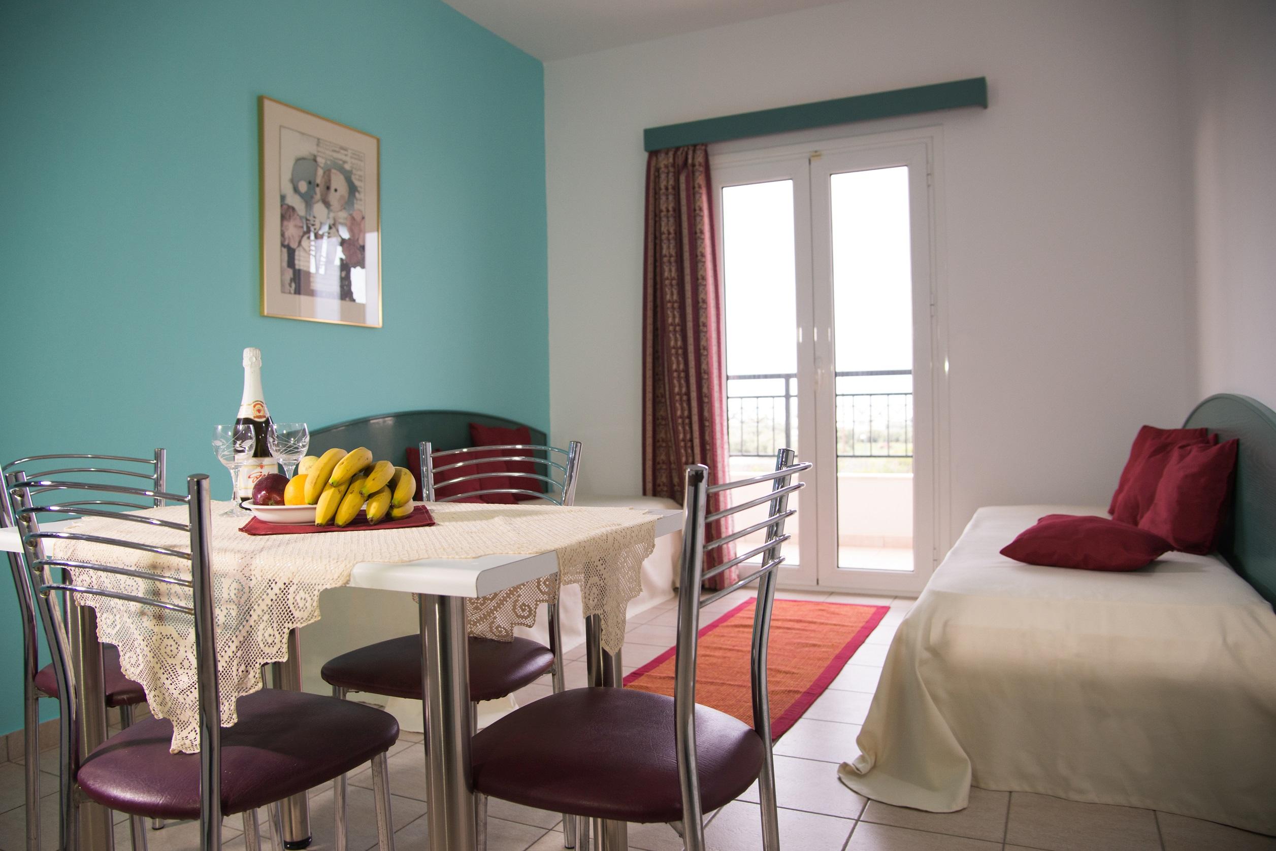 Theoni Apartment