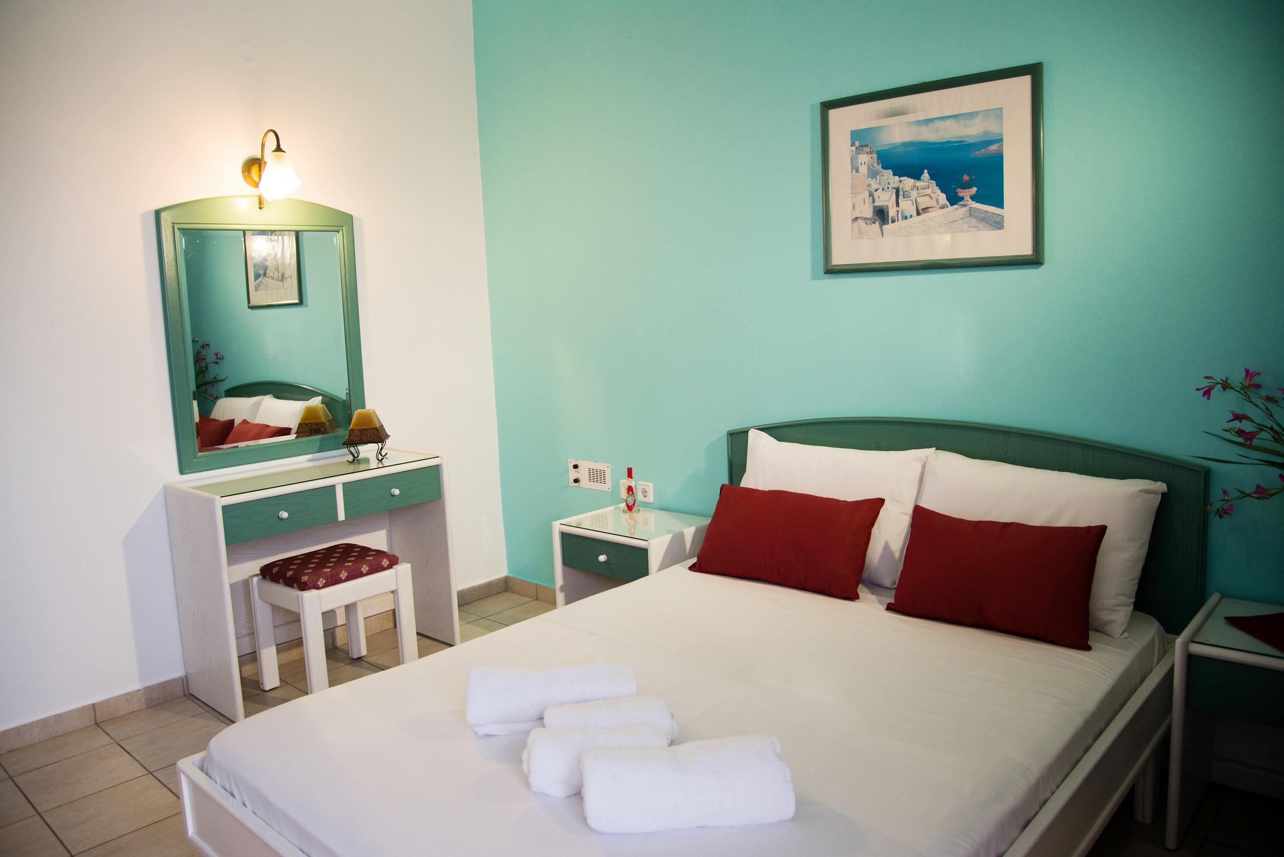 Theoni Apartment