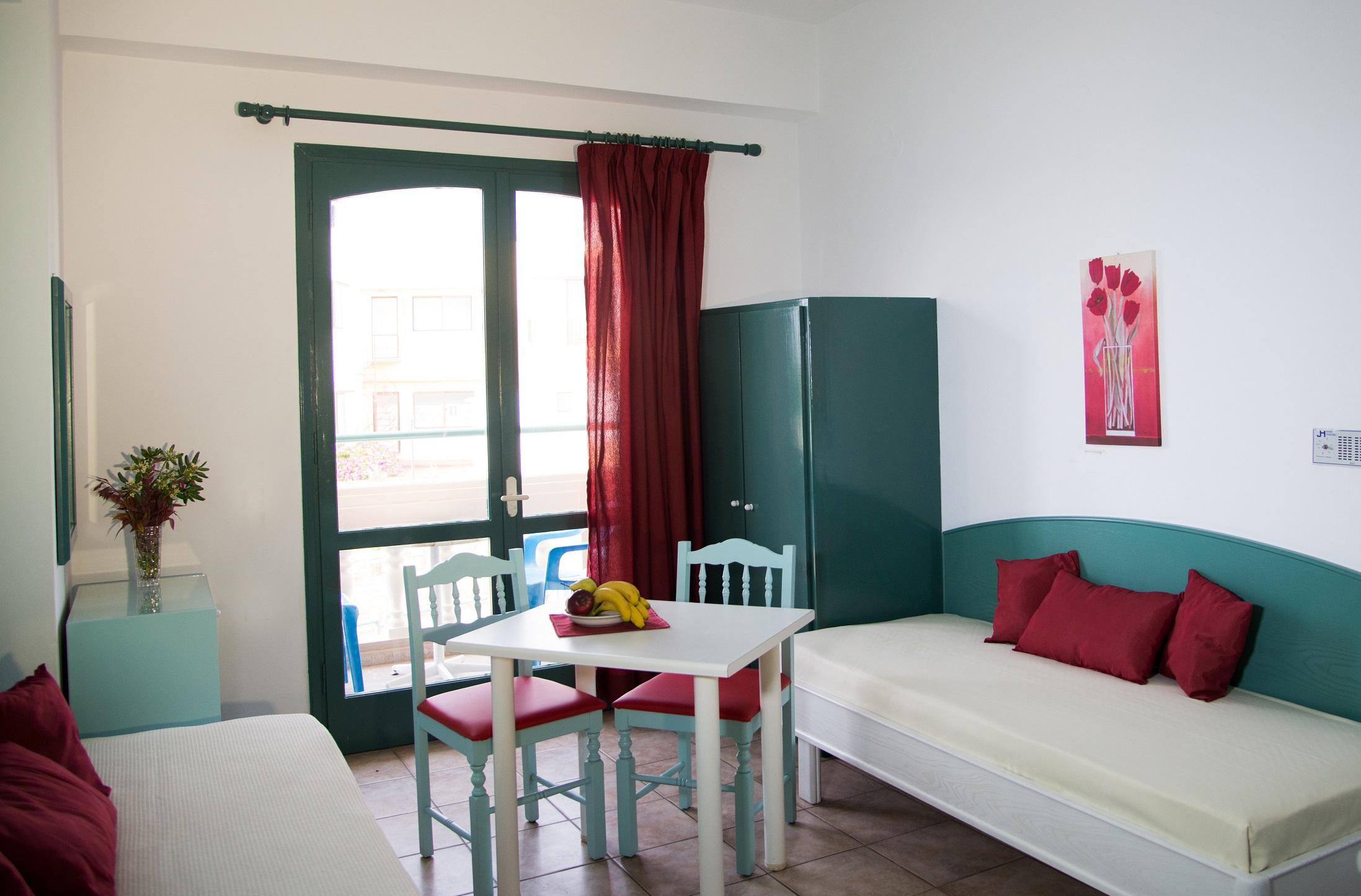 Theoni Apartment