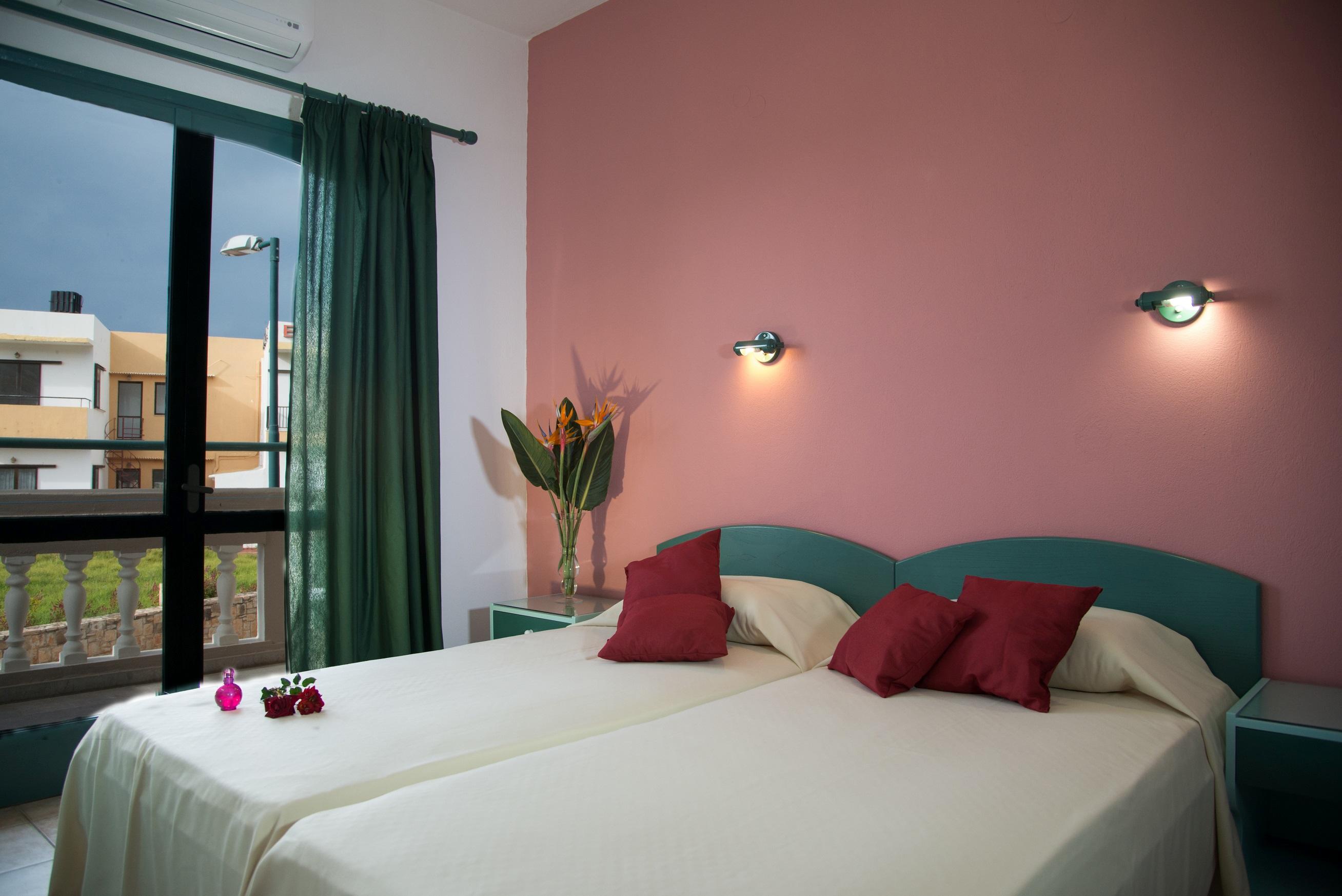 Theoni Apartment