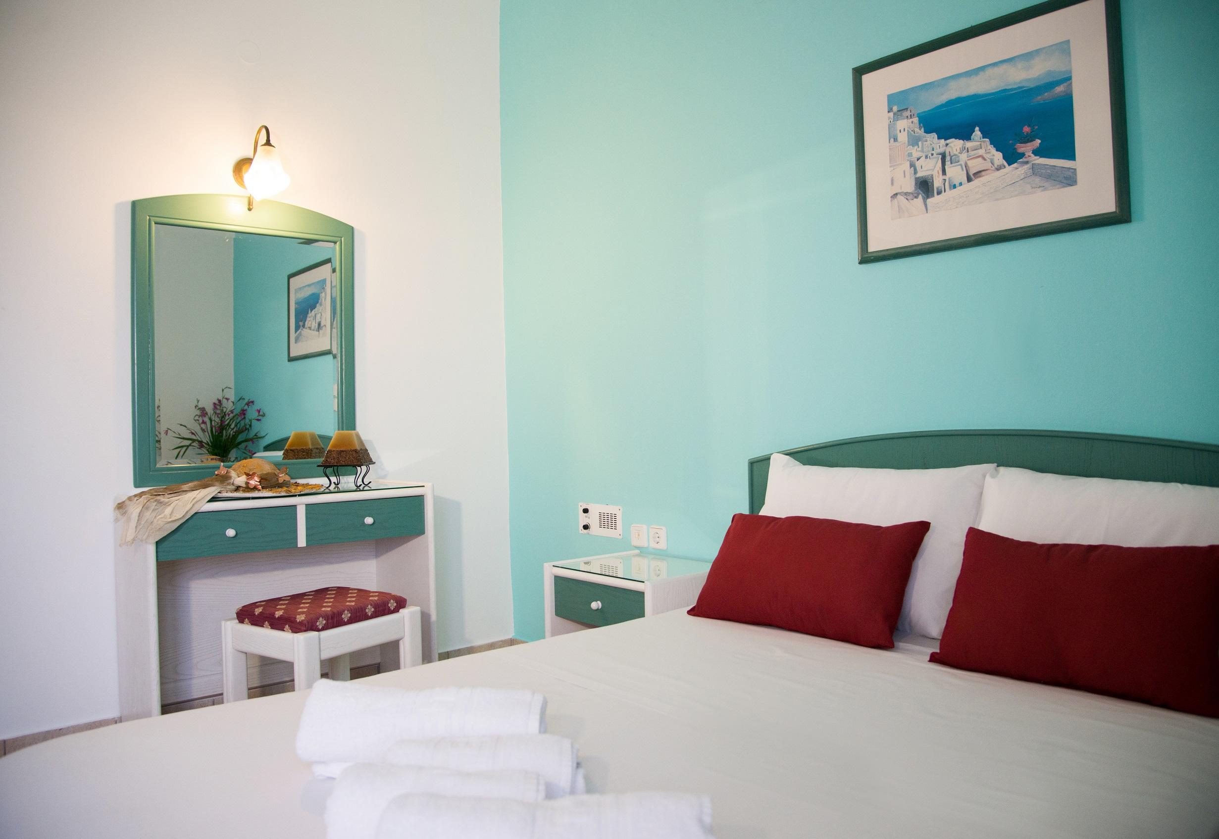Theoni Apartment