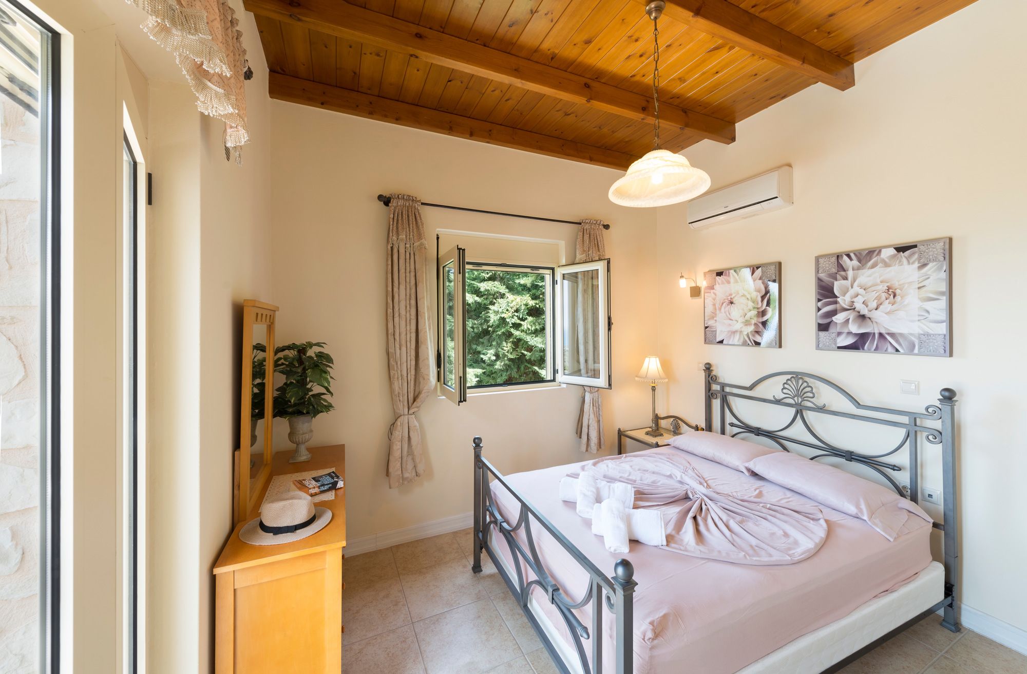 Villa Asteri