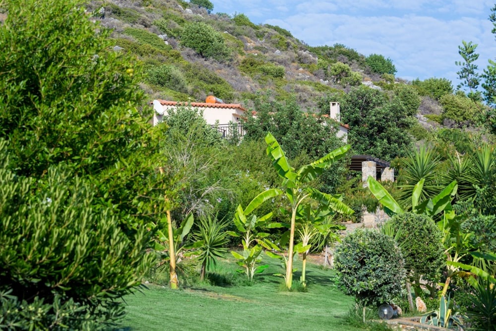 Melidoni X Village