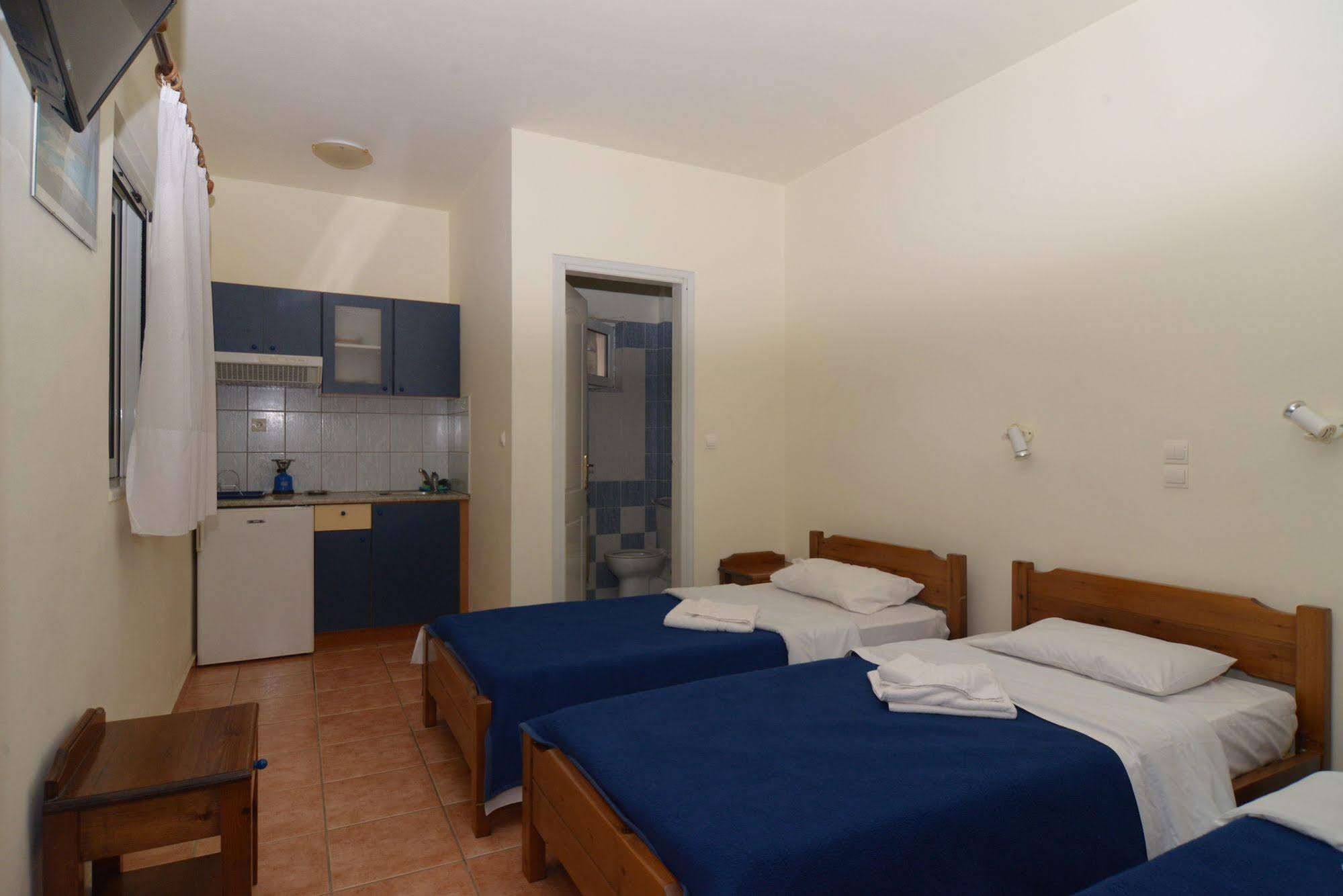 Katerina Rooms Agii Apostoli