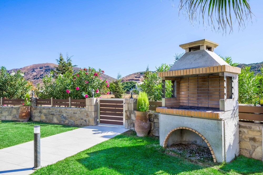 Villa Alexandros