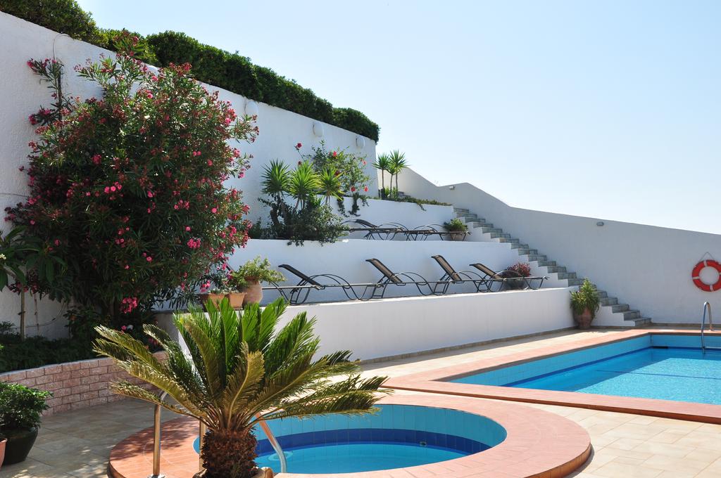Hotel Castri Village