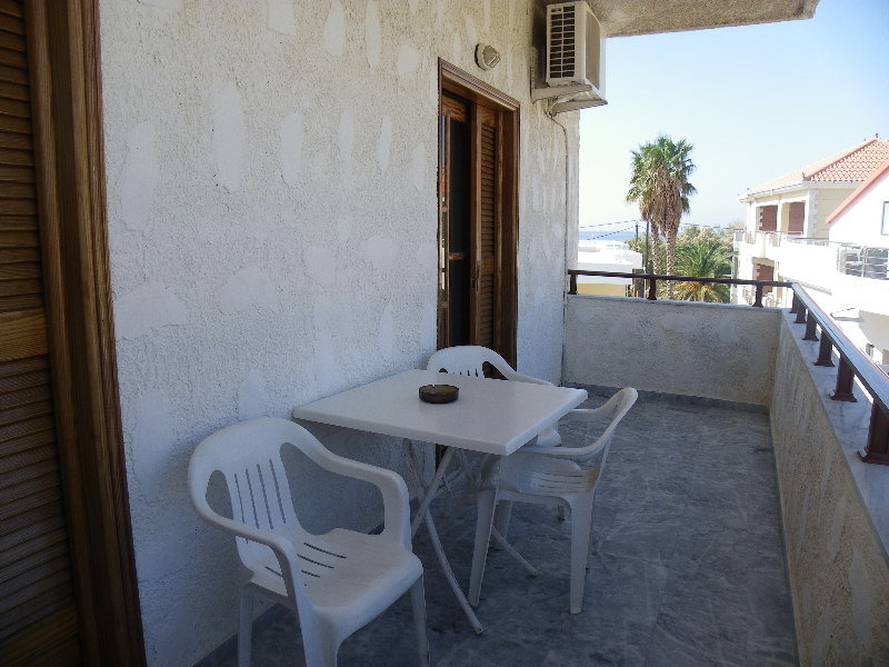 Filoxenia Studios and Apartments
