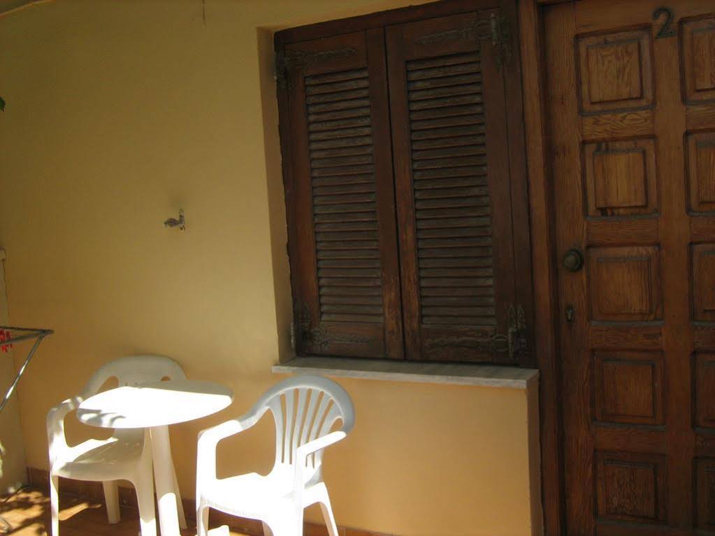 Stelios Rooms