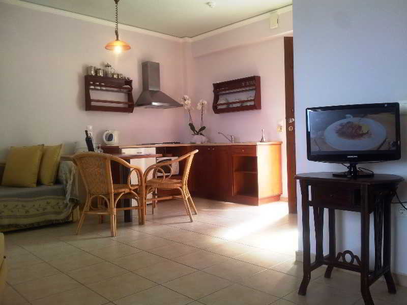 Amazones Village Suites