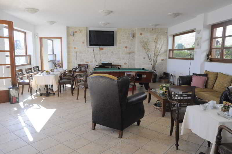 Amazones Village Suites