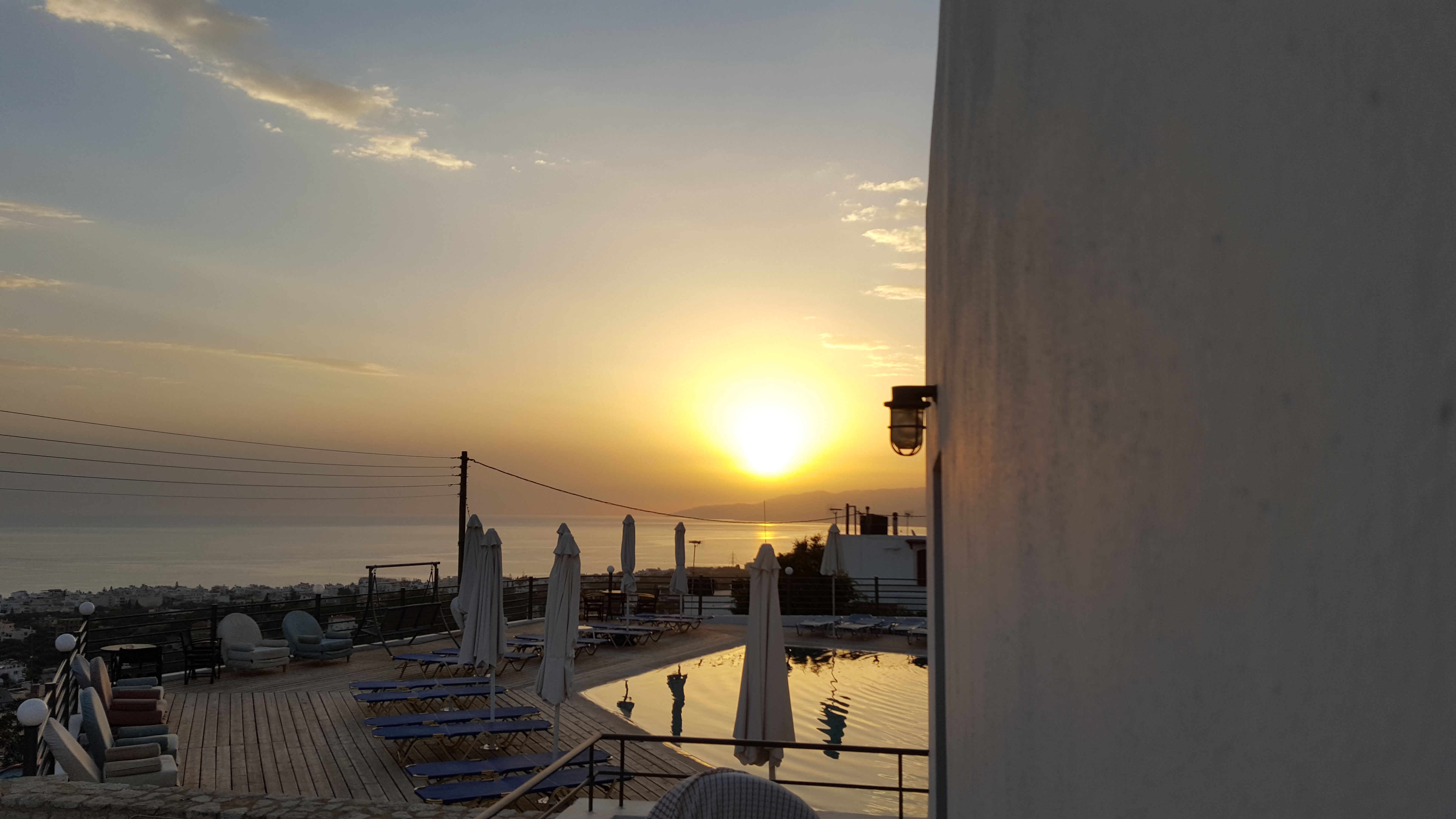 Amazones Village Suites