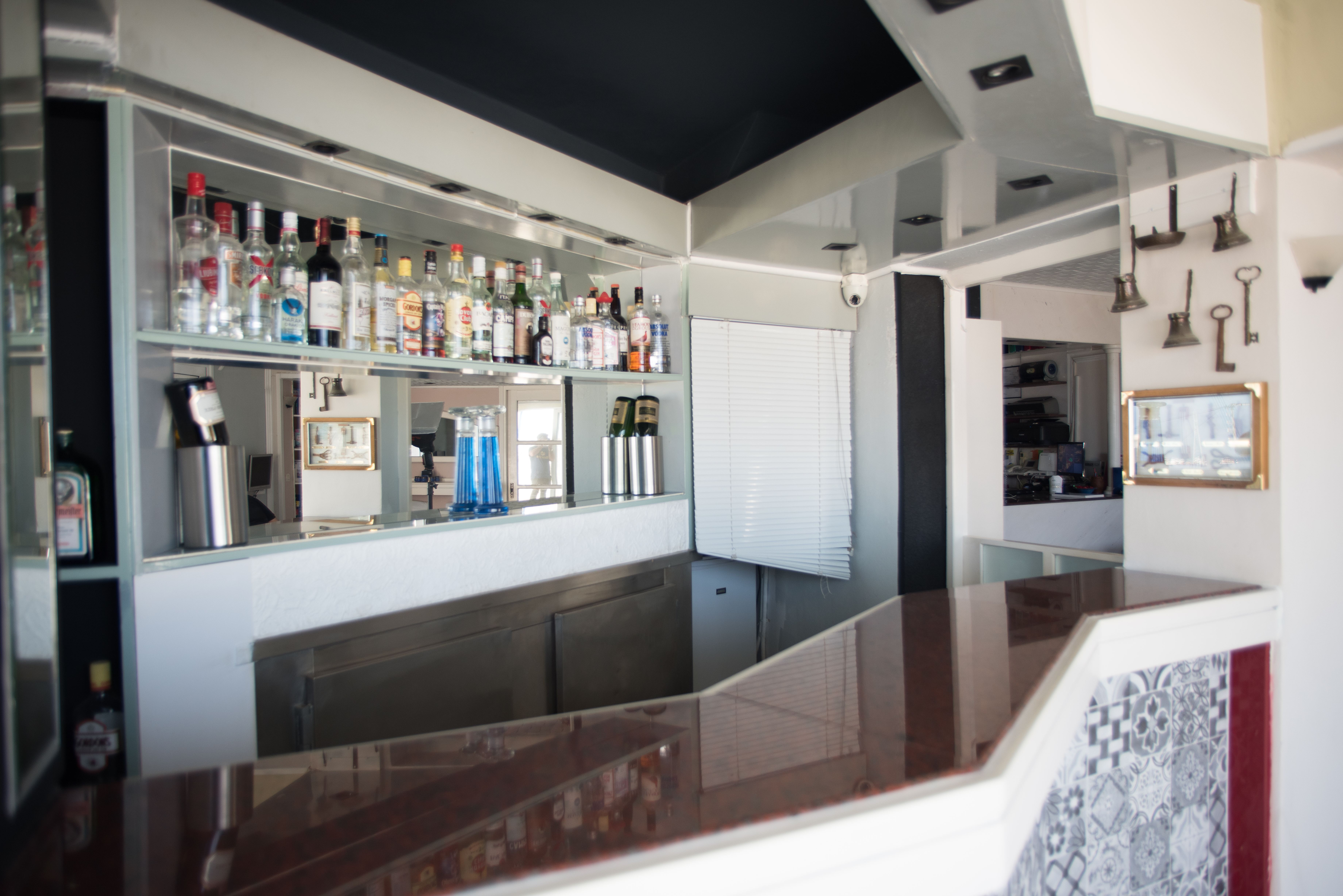 Art Hotel Korifi Suites