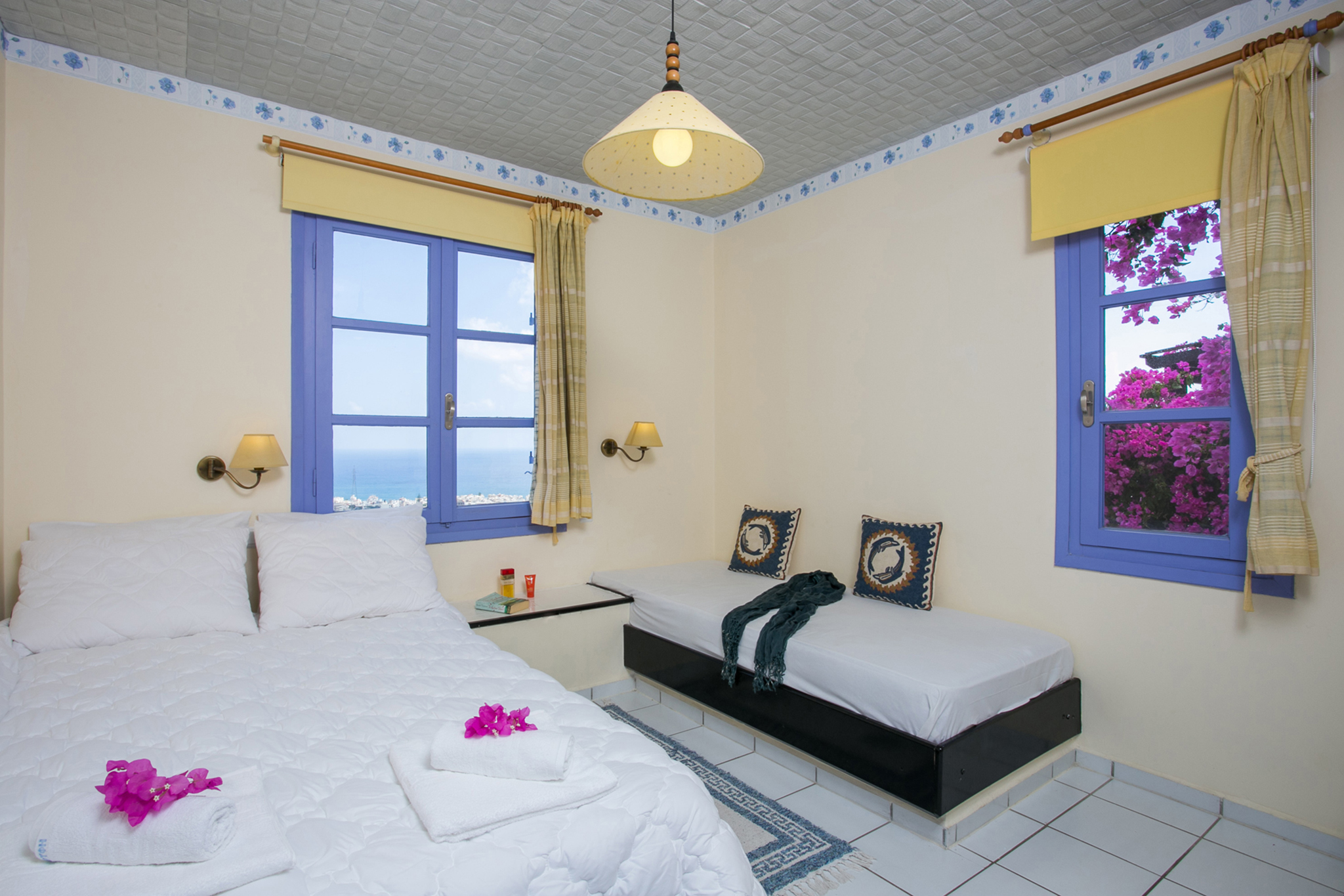 Art Hotel Korifi Suites