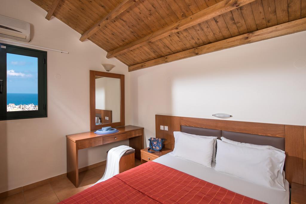 Dia Apartments