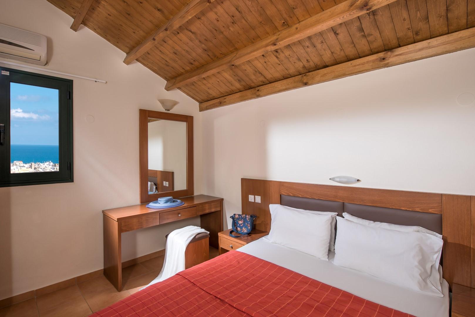 Dia Apartments