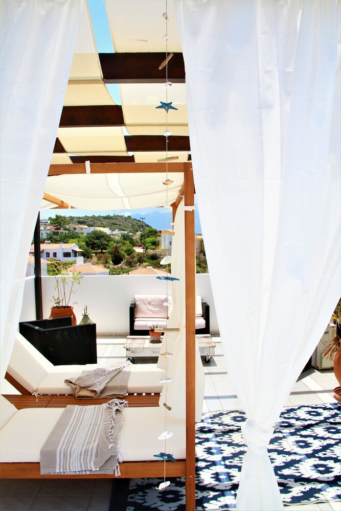Villa Dionysos