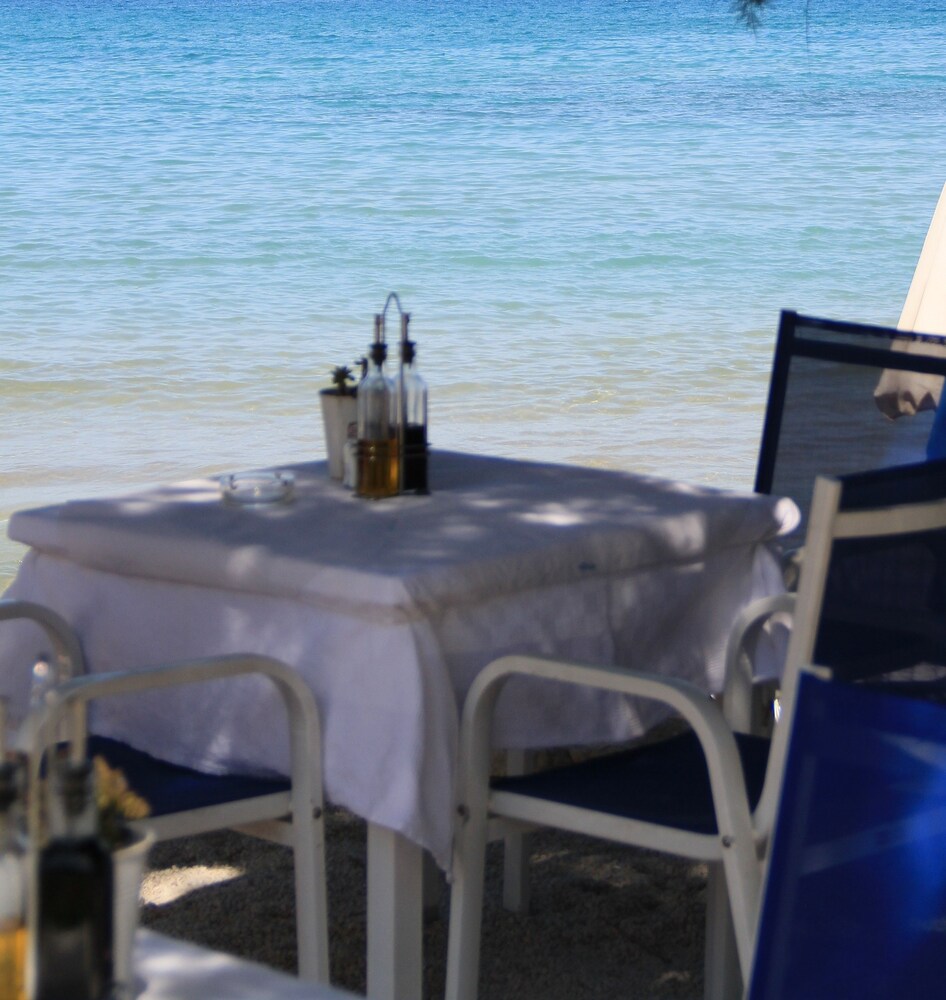 Villa Dionysos