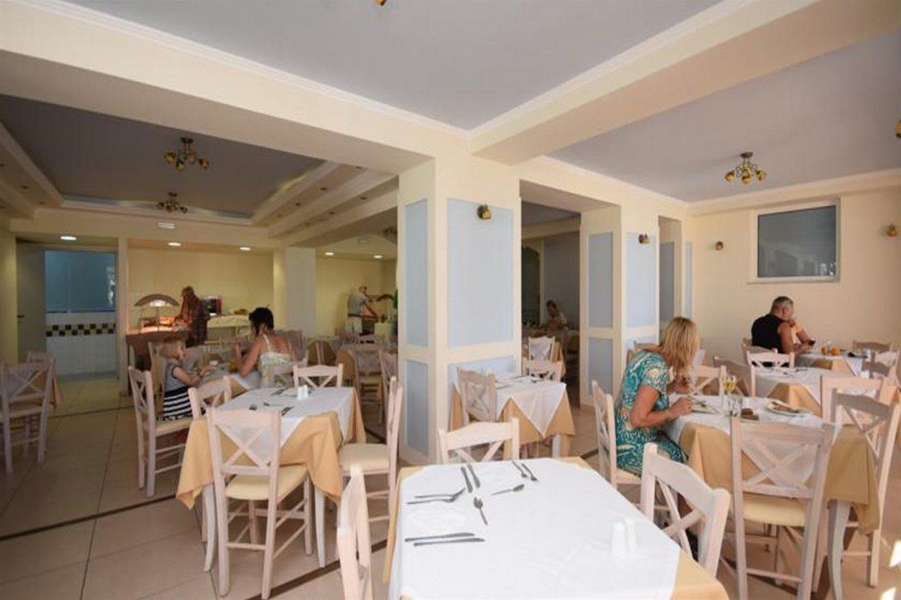 Hotel Myrtis