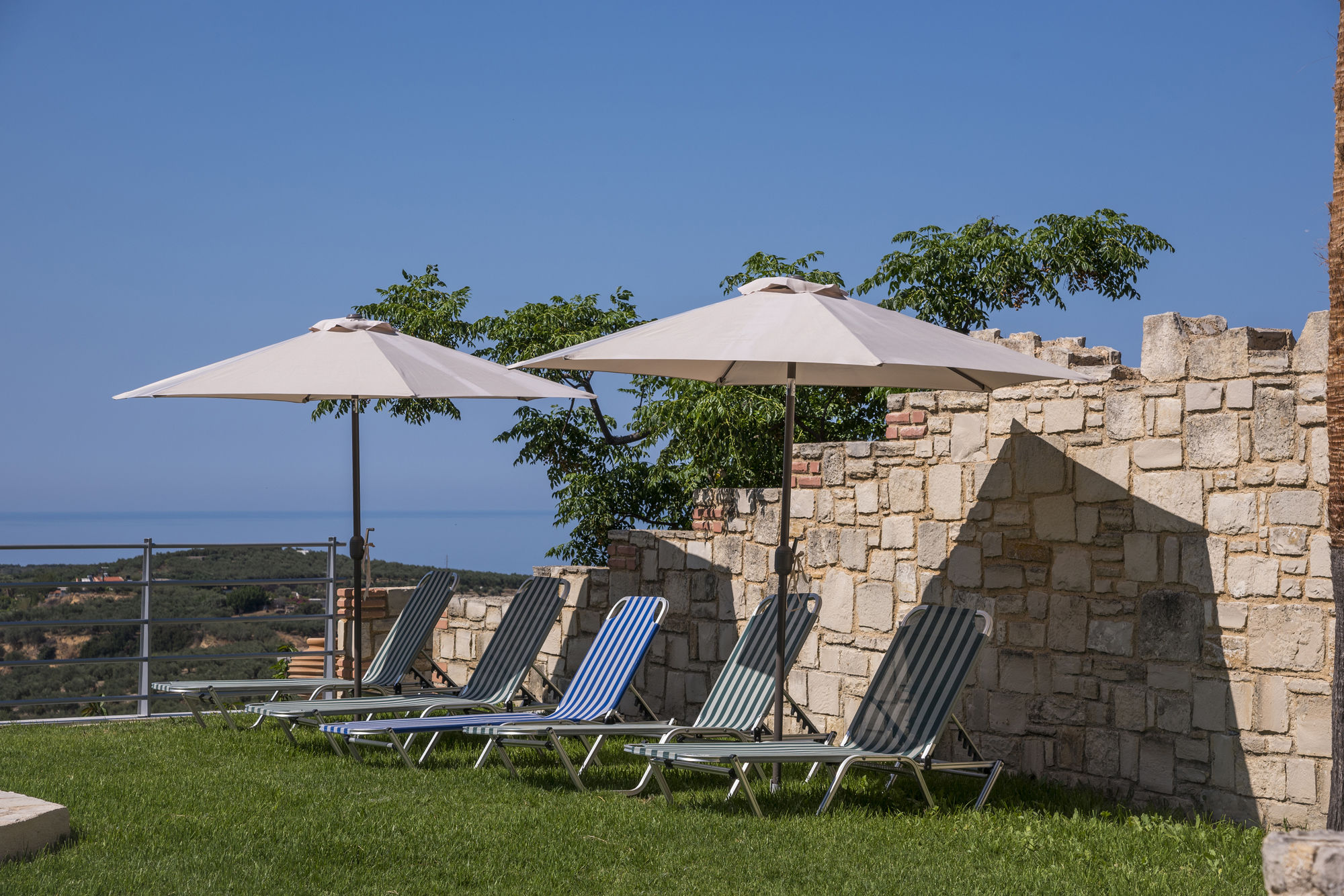 Athina Luxury Villas