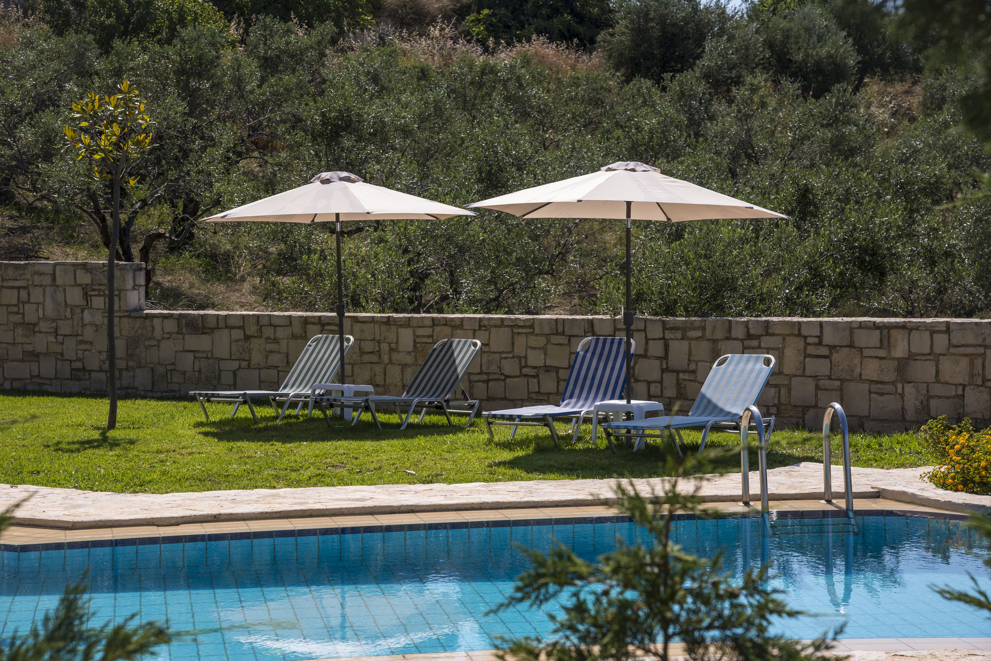Athina Luxury Villas