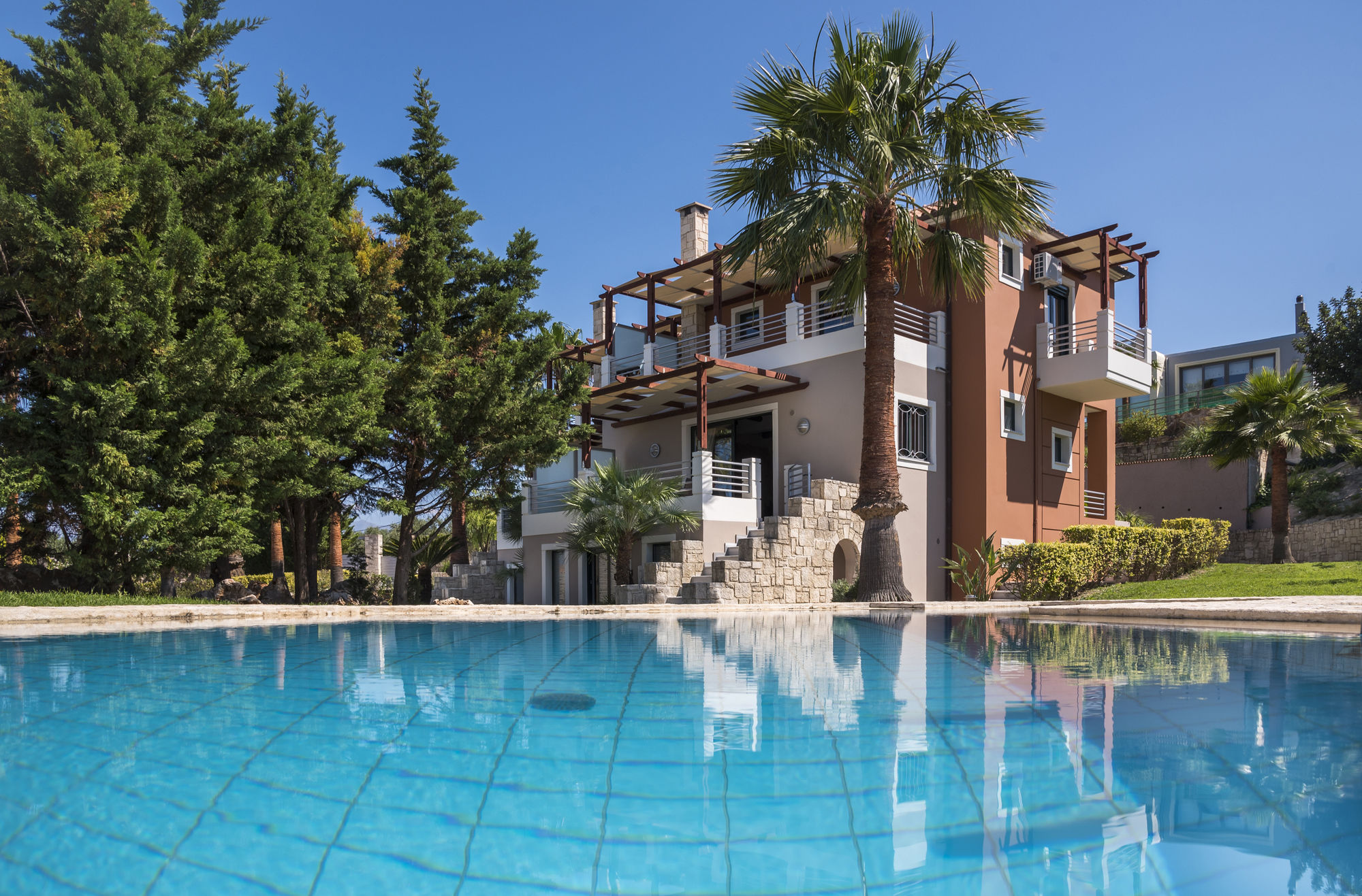 Athina Luxury Villas