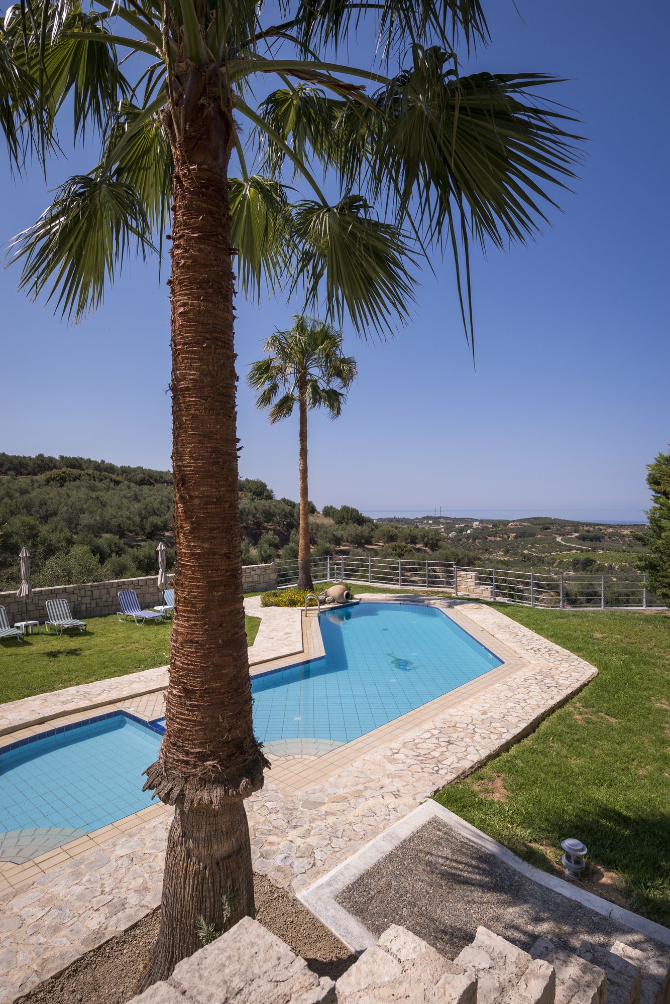 Athina Luxury Villas
