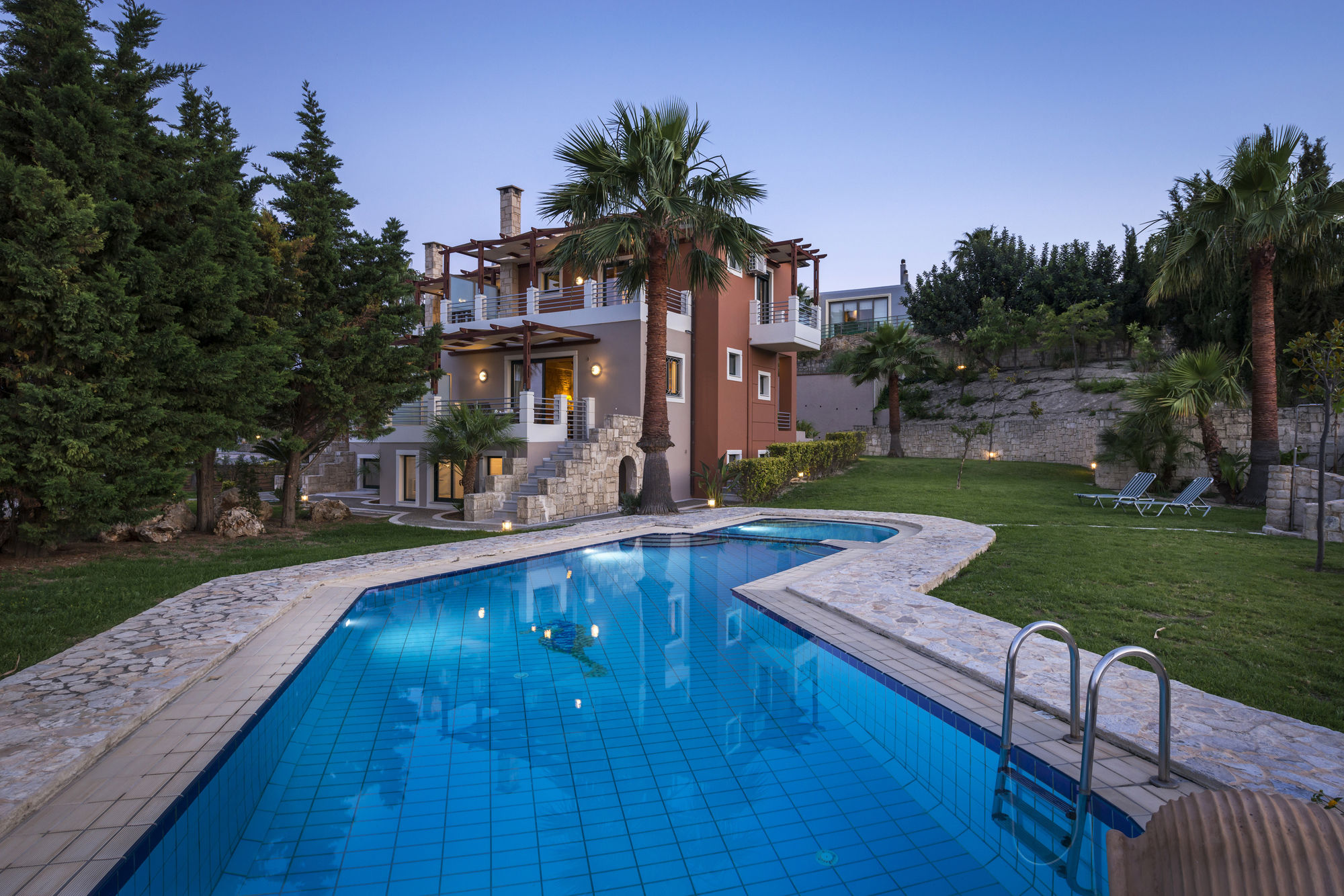 Athina Luxury Villas