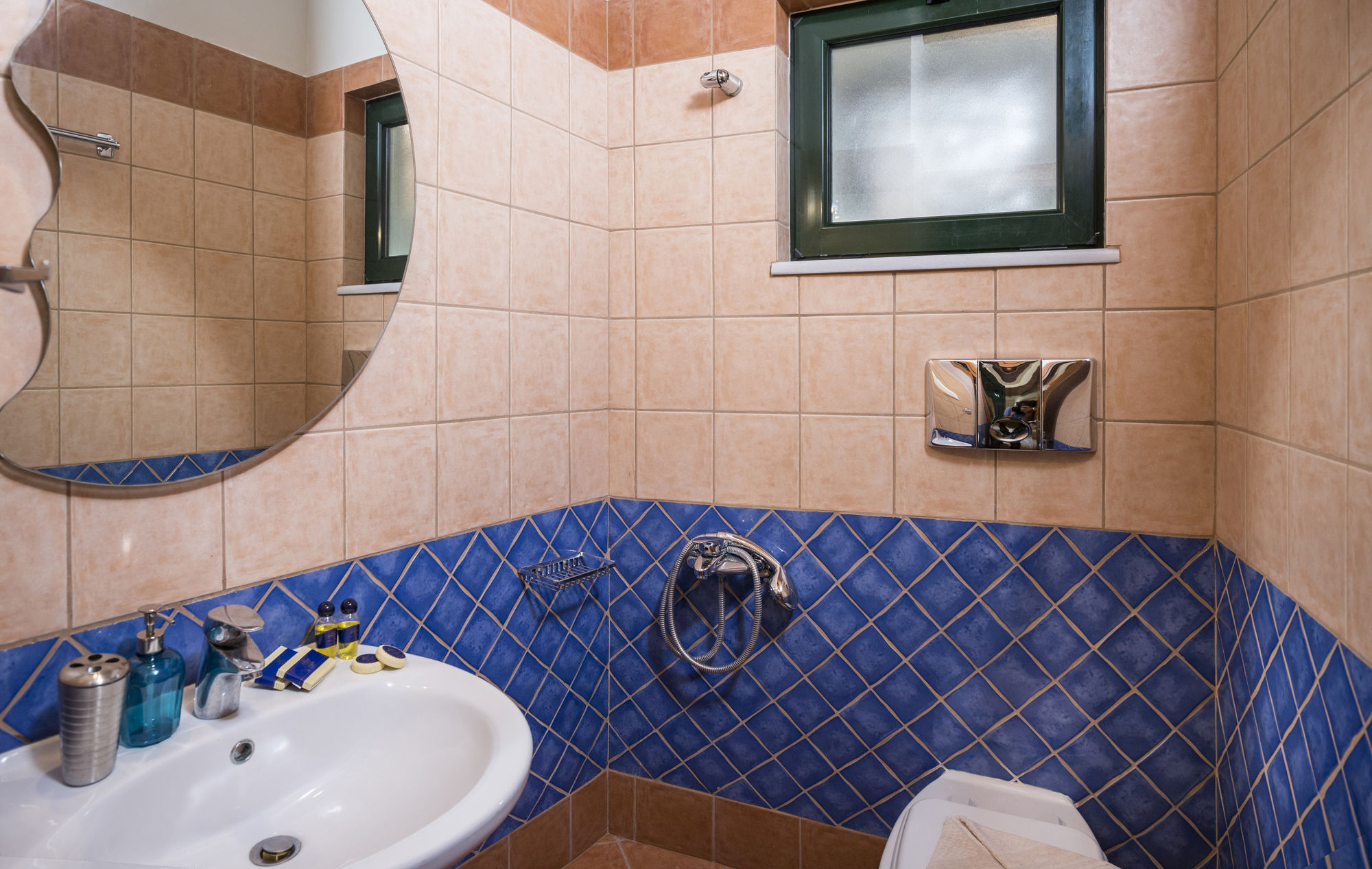 Athina Luxury Villas