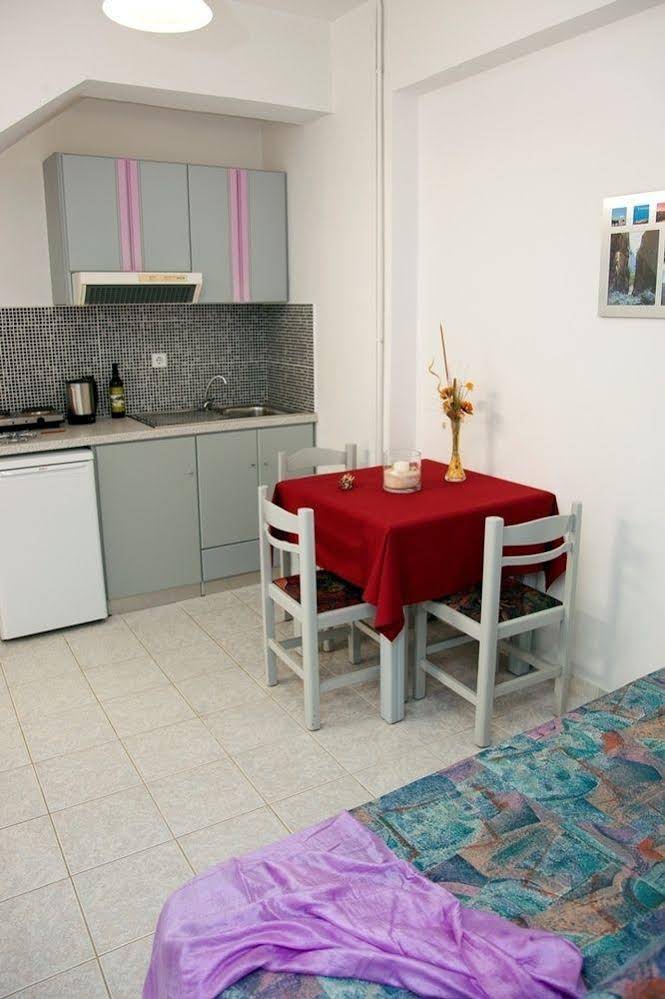 Ermis Suites