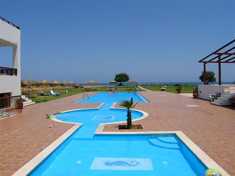 Geraniotis Hotel & Resort