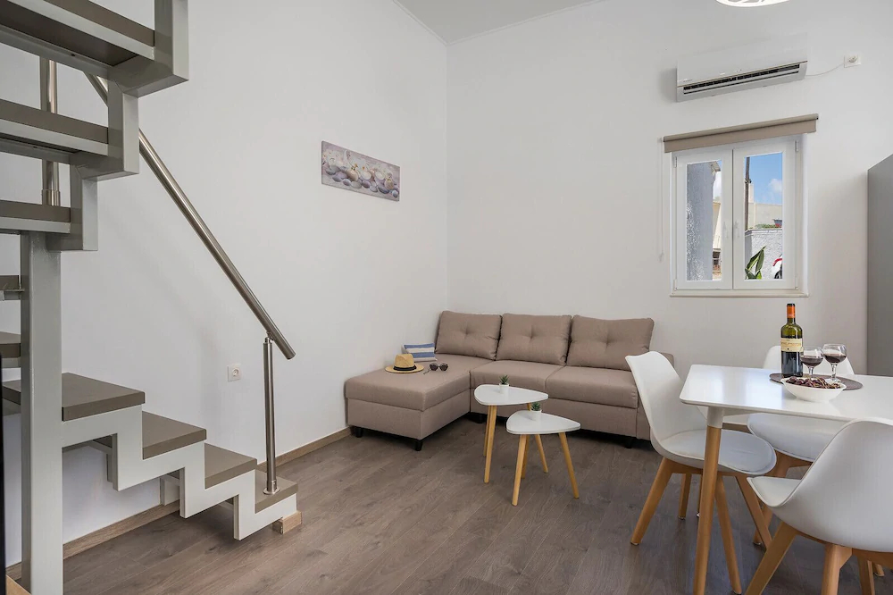 House Sirili
