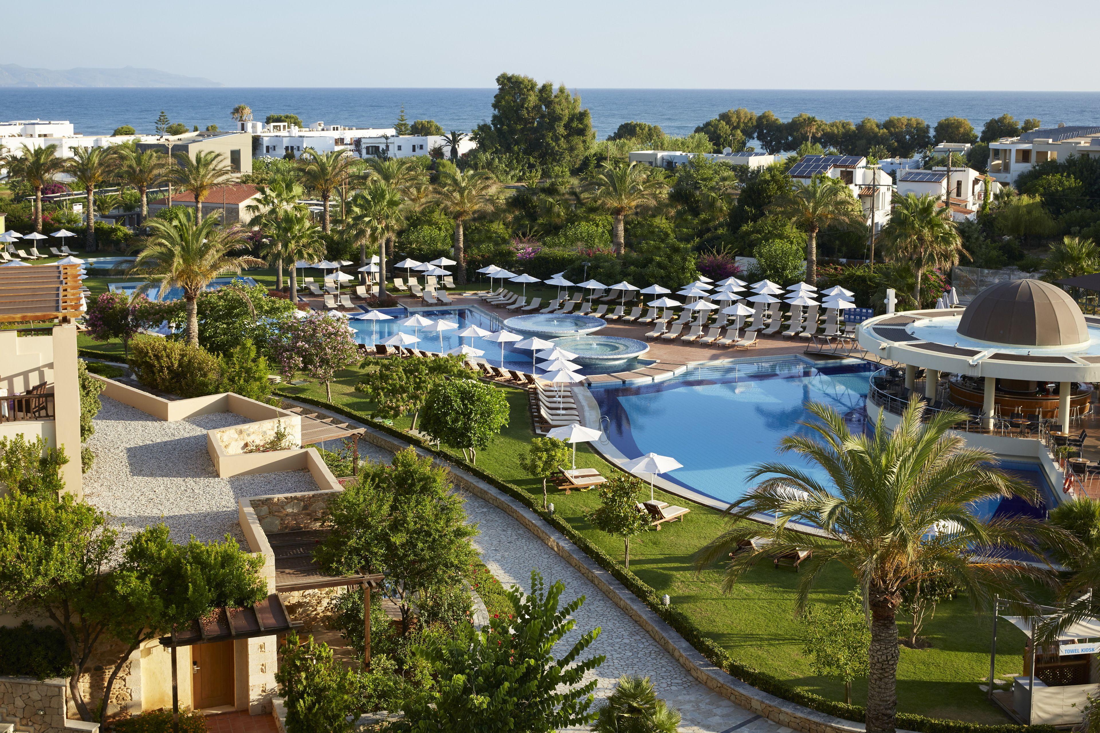 Minoa Palace Resort