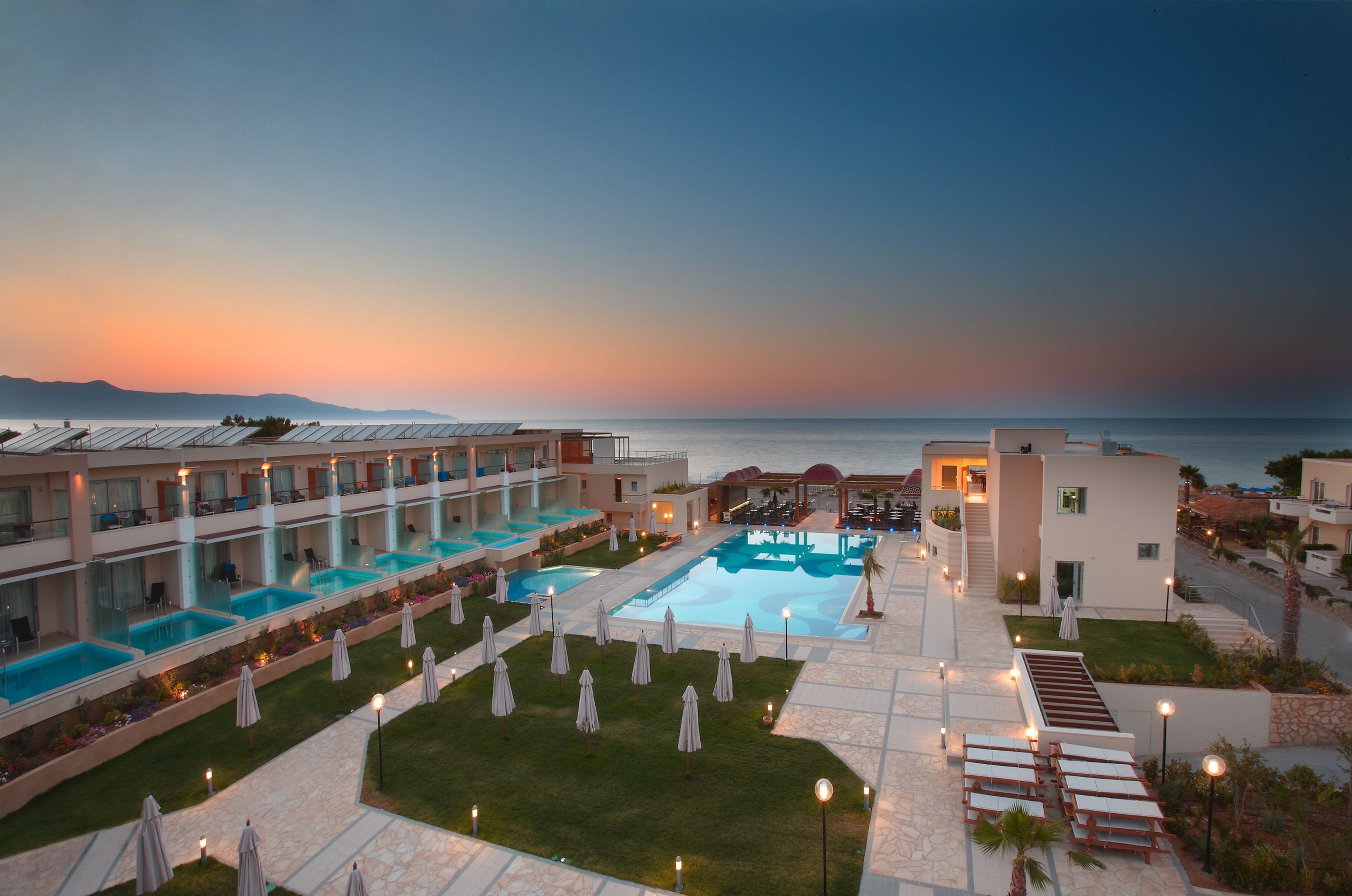 Minoa Palace Resort
