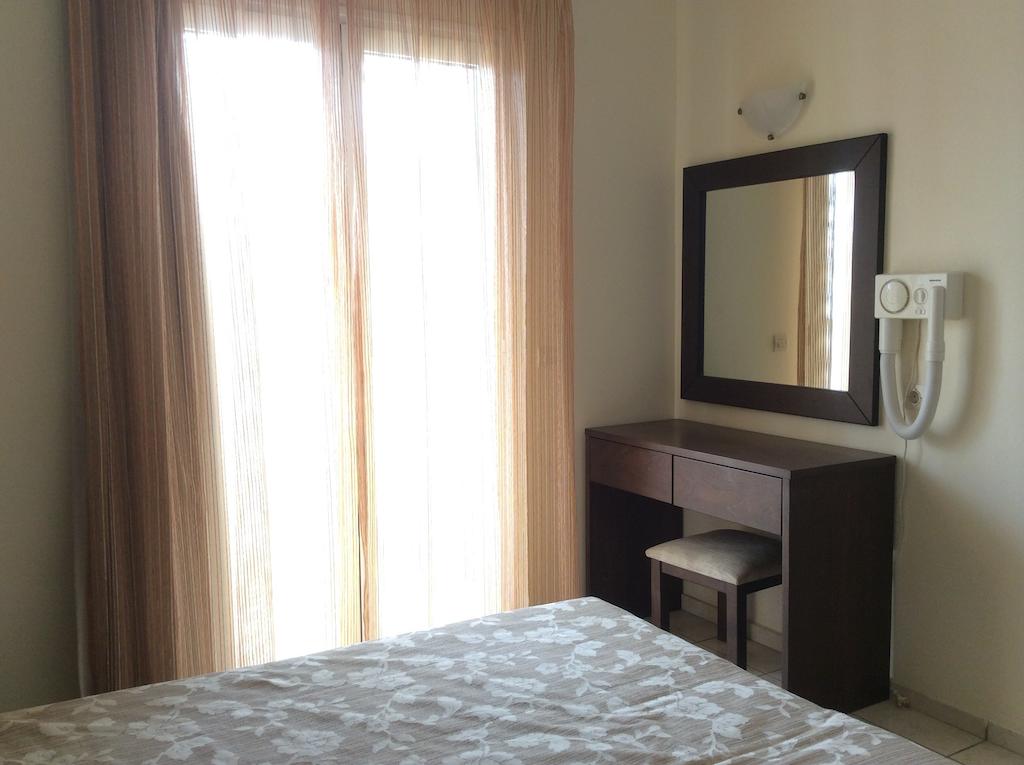Bueno Hotel Apartments