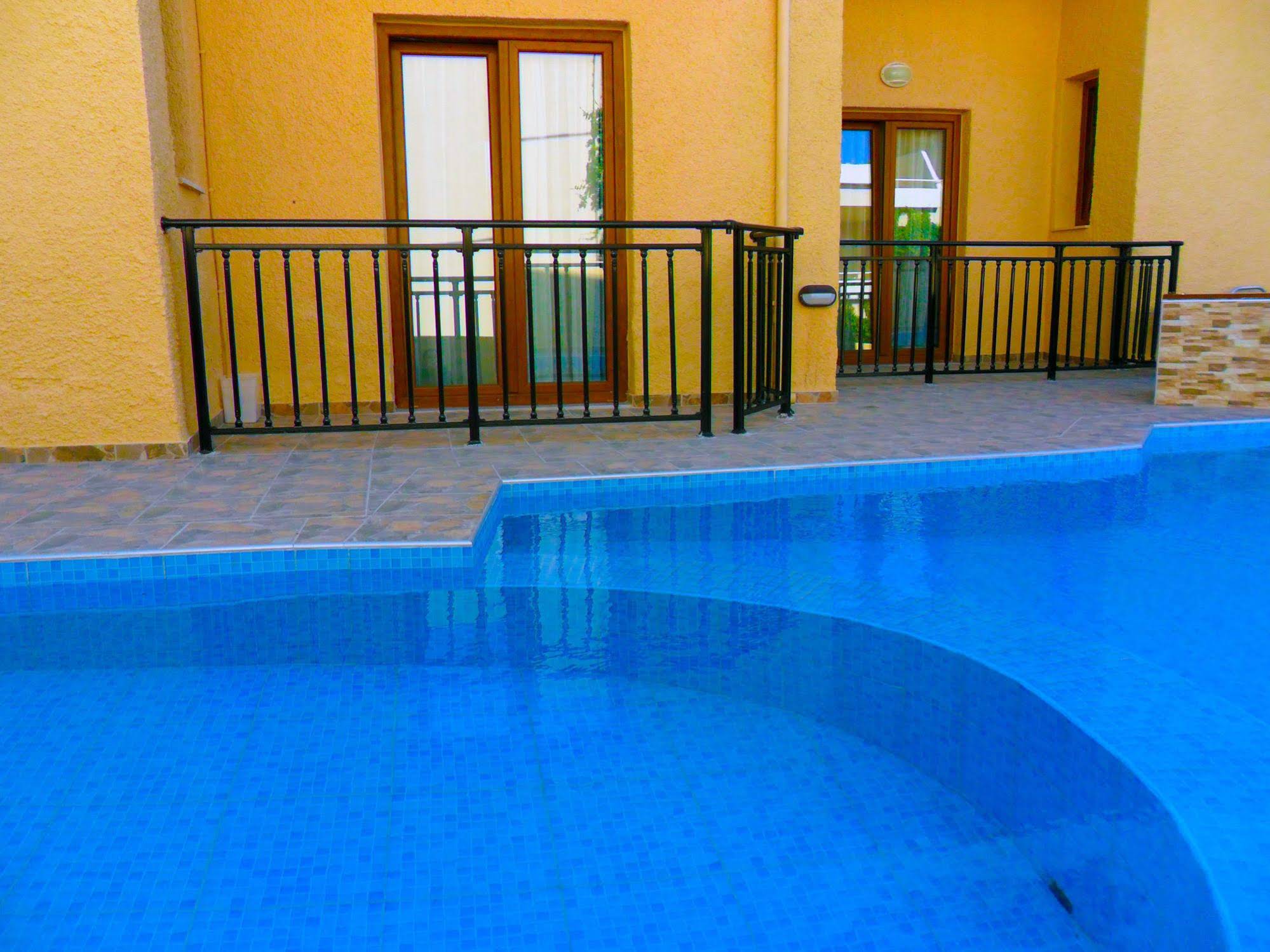 Katerini Apartments