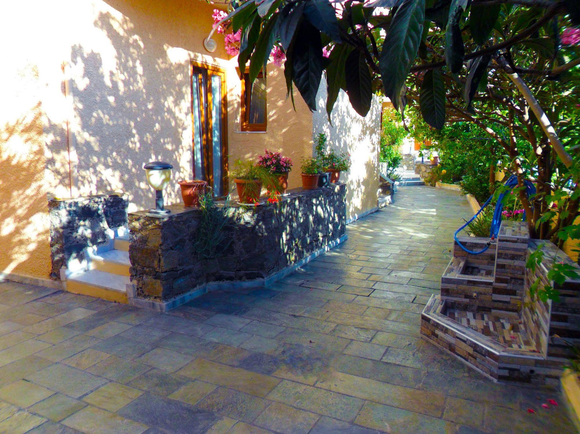 Katerini Apartments