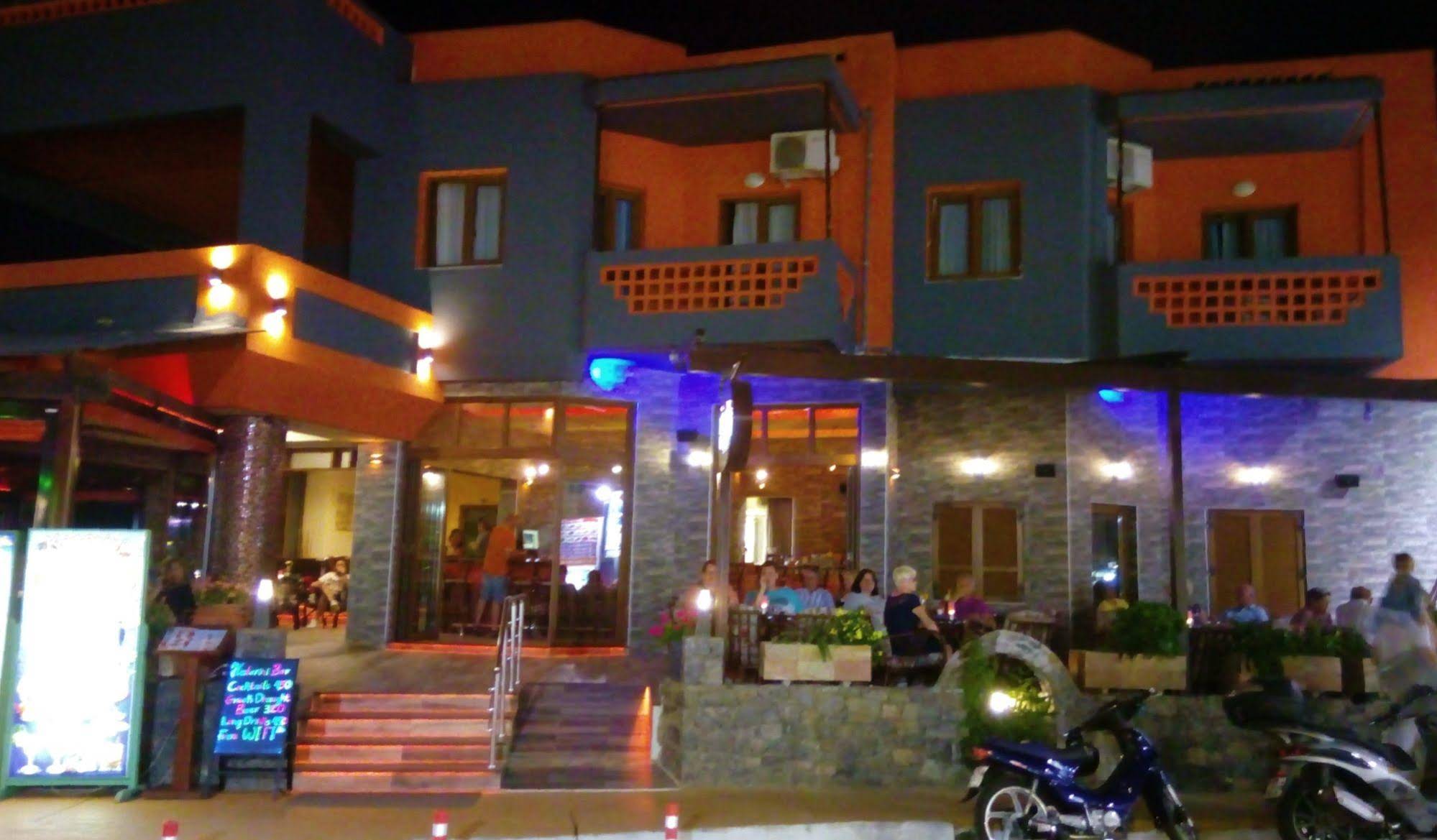 Katerini Apartments