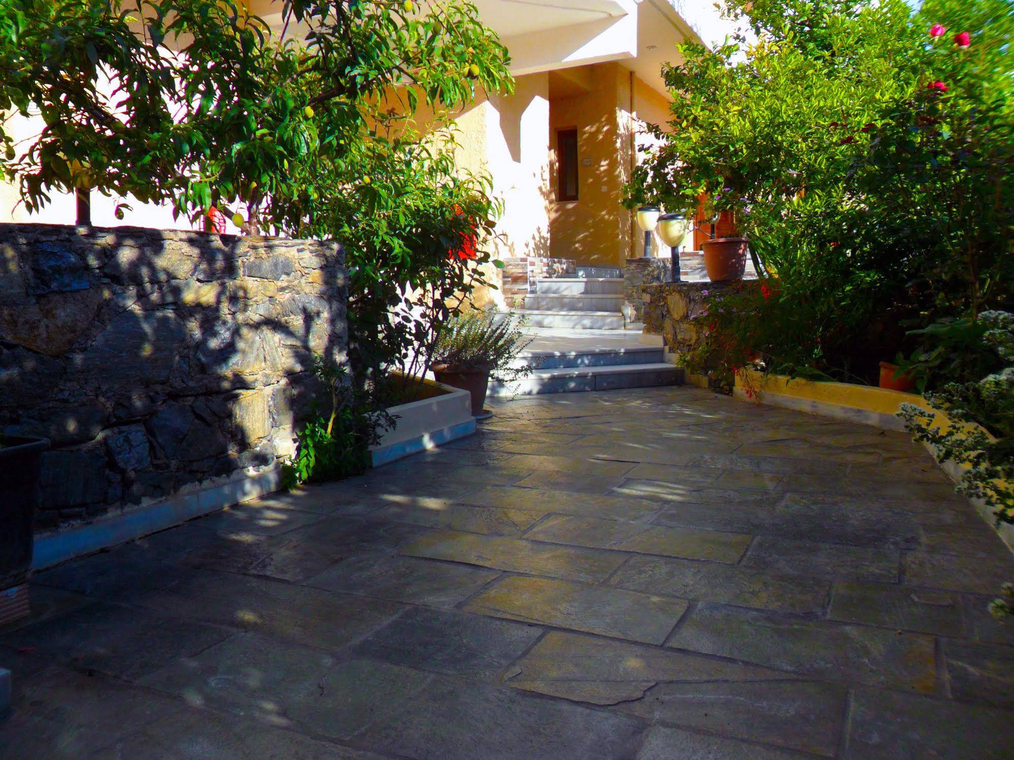 Katerini Apartments