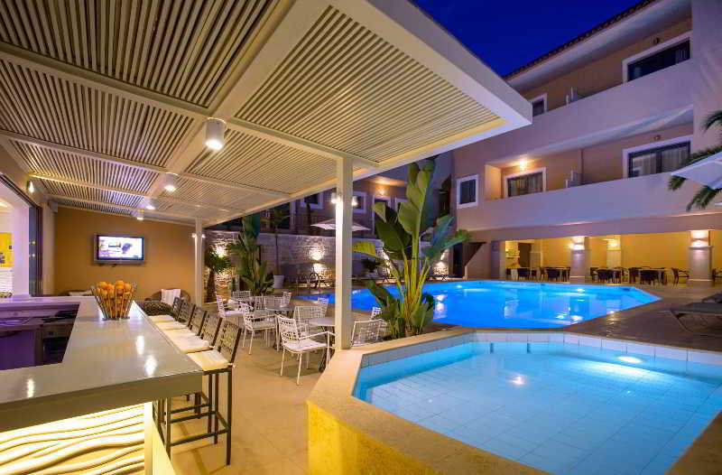 La Stella Suites